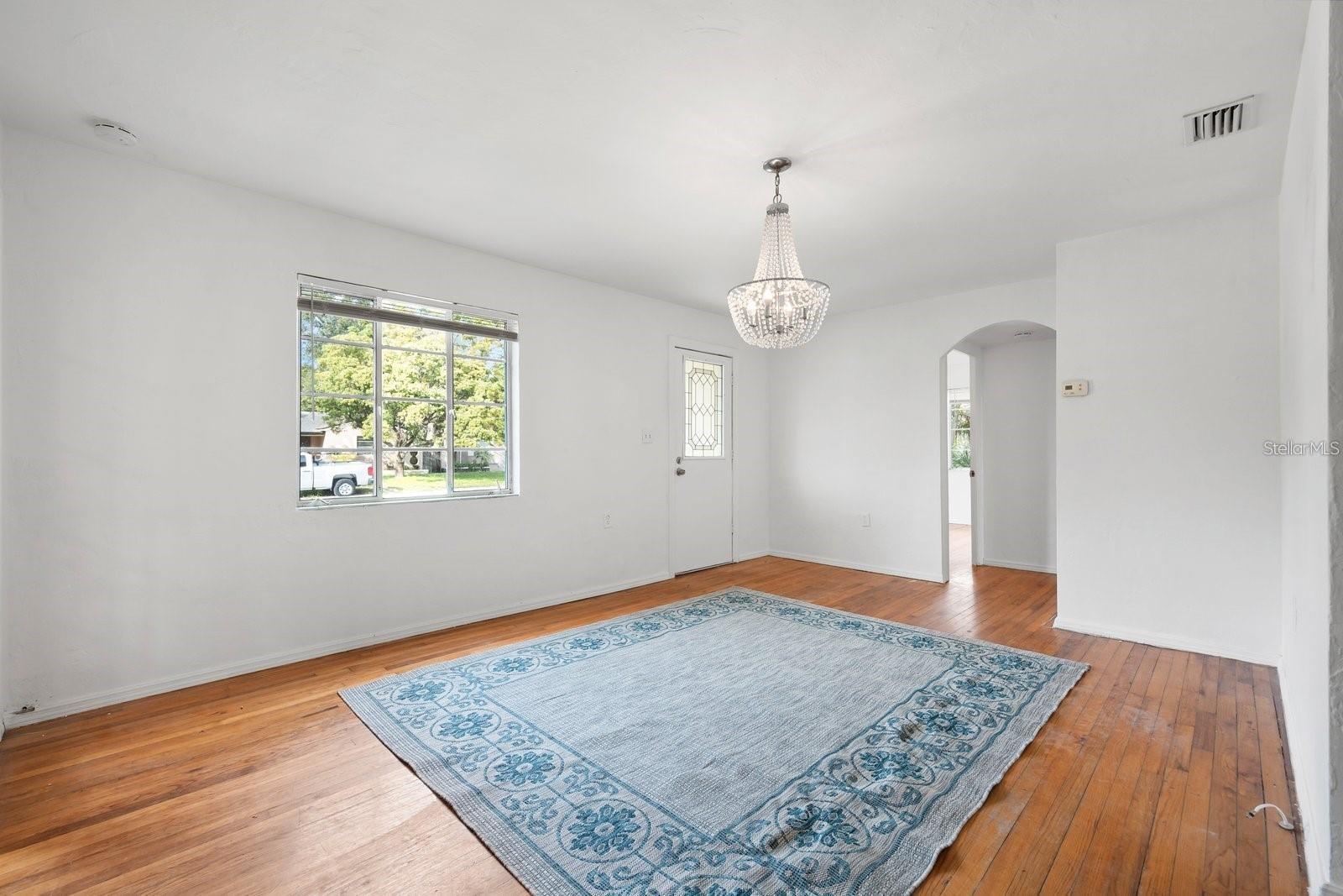 Image 2 of 19 For 2136 23rd Avenue N