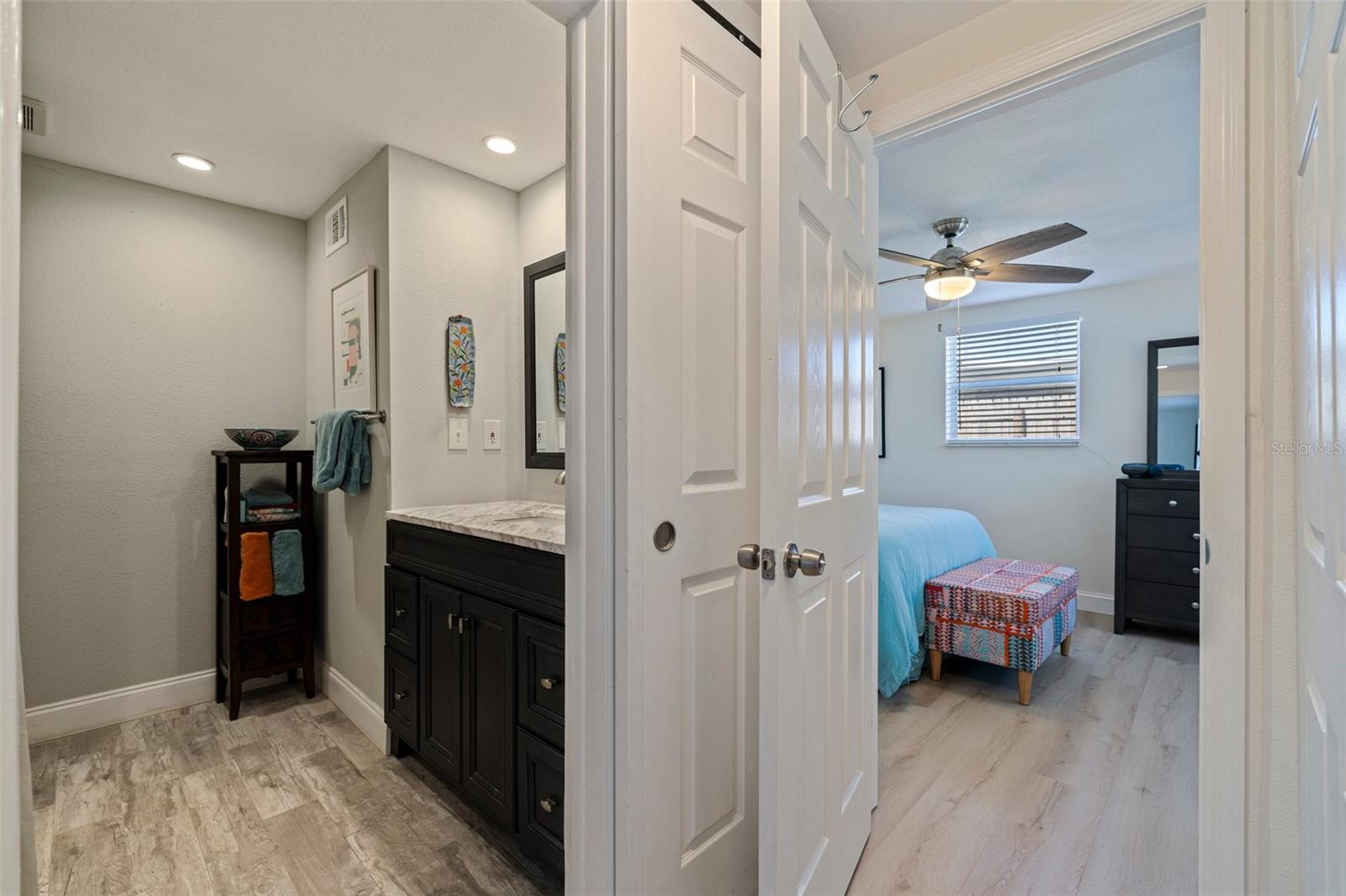 Image 16 of 32 For 725 85th Avenue N