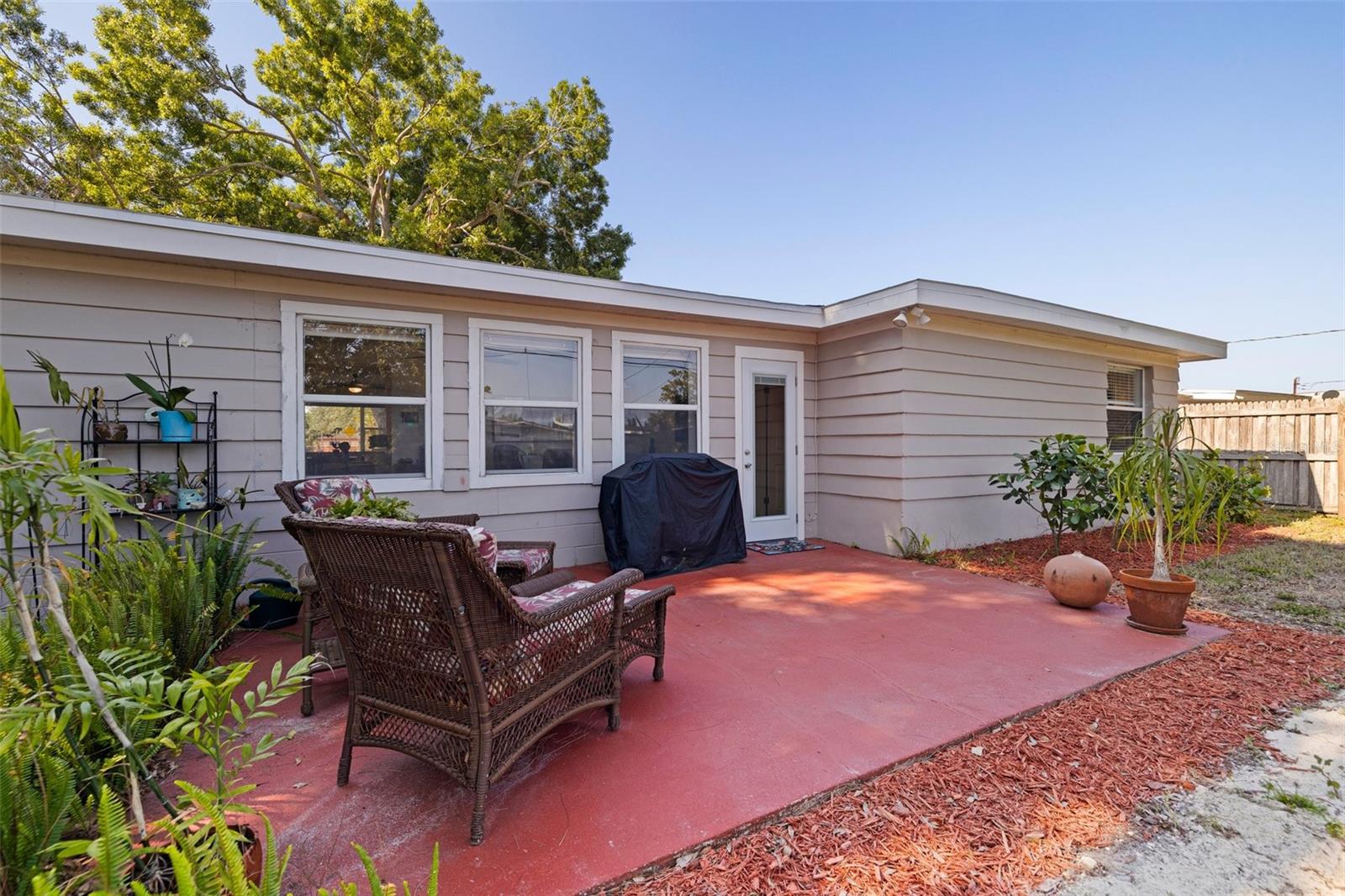 Image 30 of 32 For 725 85th Avenue N