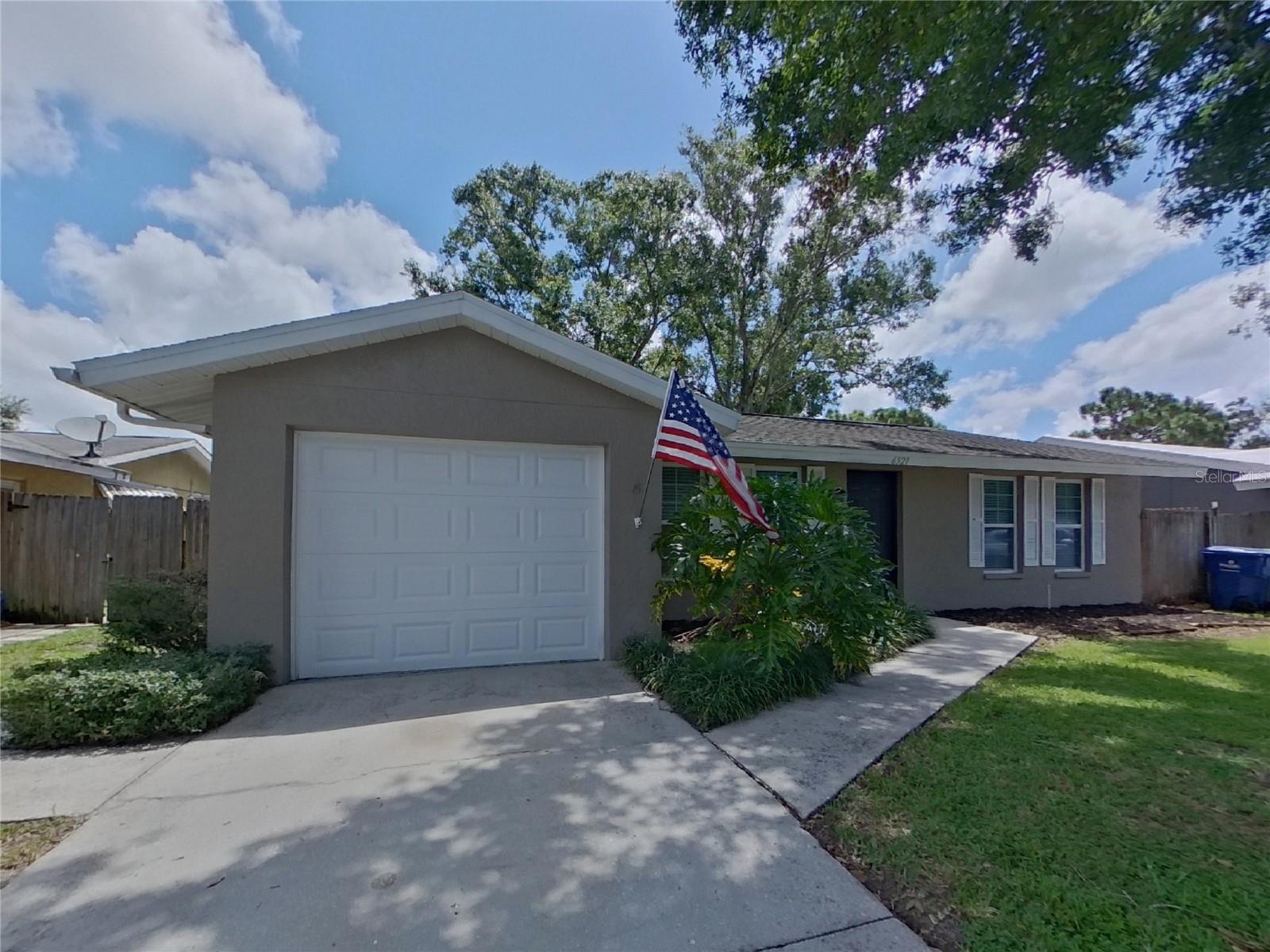 Details for 6521 Bonnie Bay Circle N, PINELLAS PARK, FL 33781