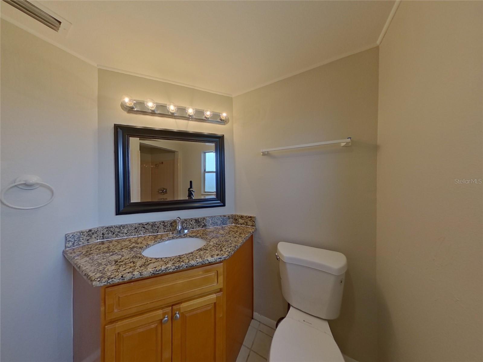 Image 10 of 16 For 6521 Bonnie Bay Circle N
