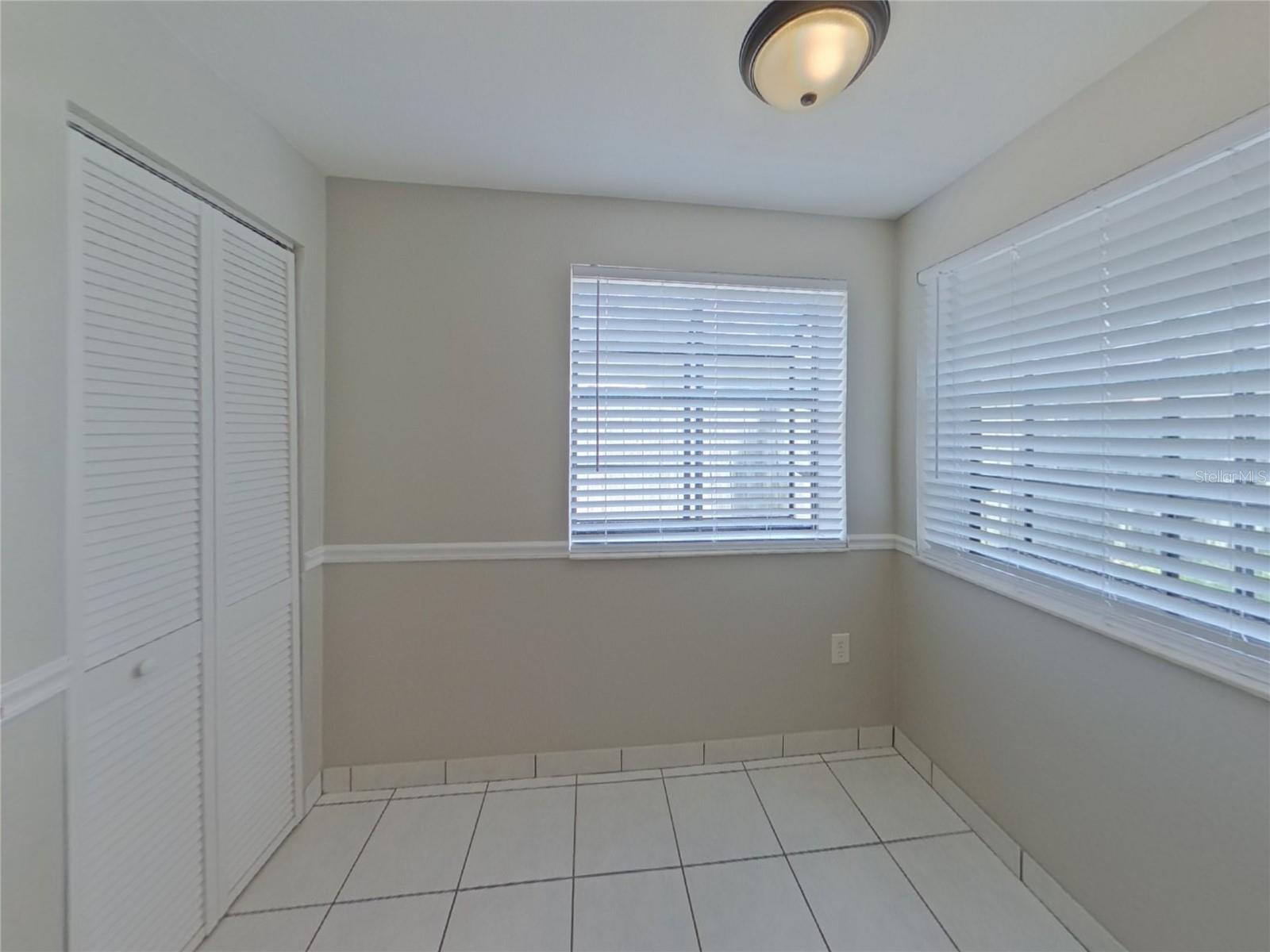 Image 5 of 16 For 6521 Bonnie Bay Circle N