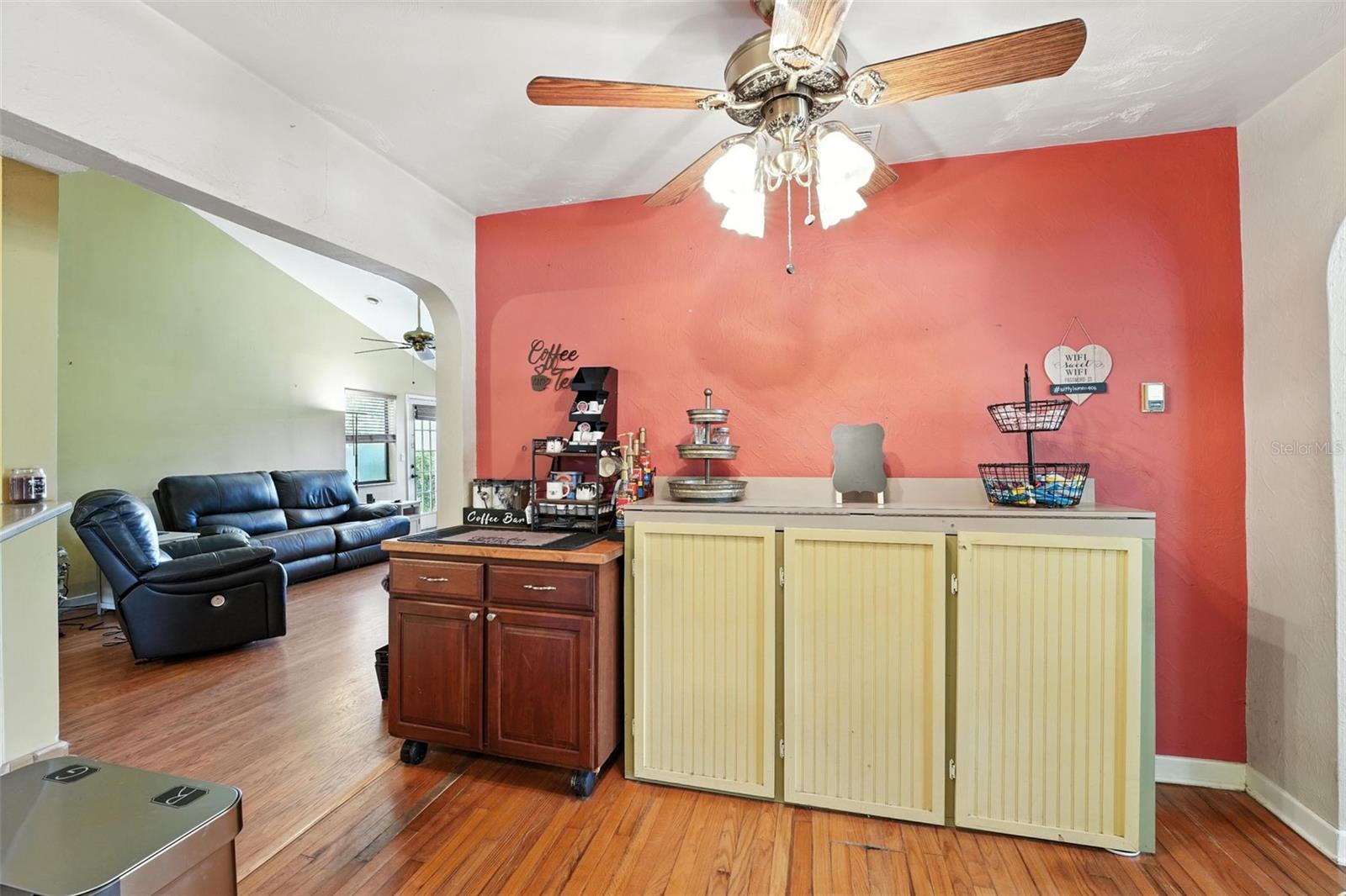 Image 13 of 26 For 5124 North Ridge Street N