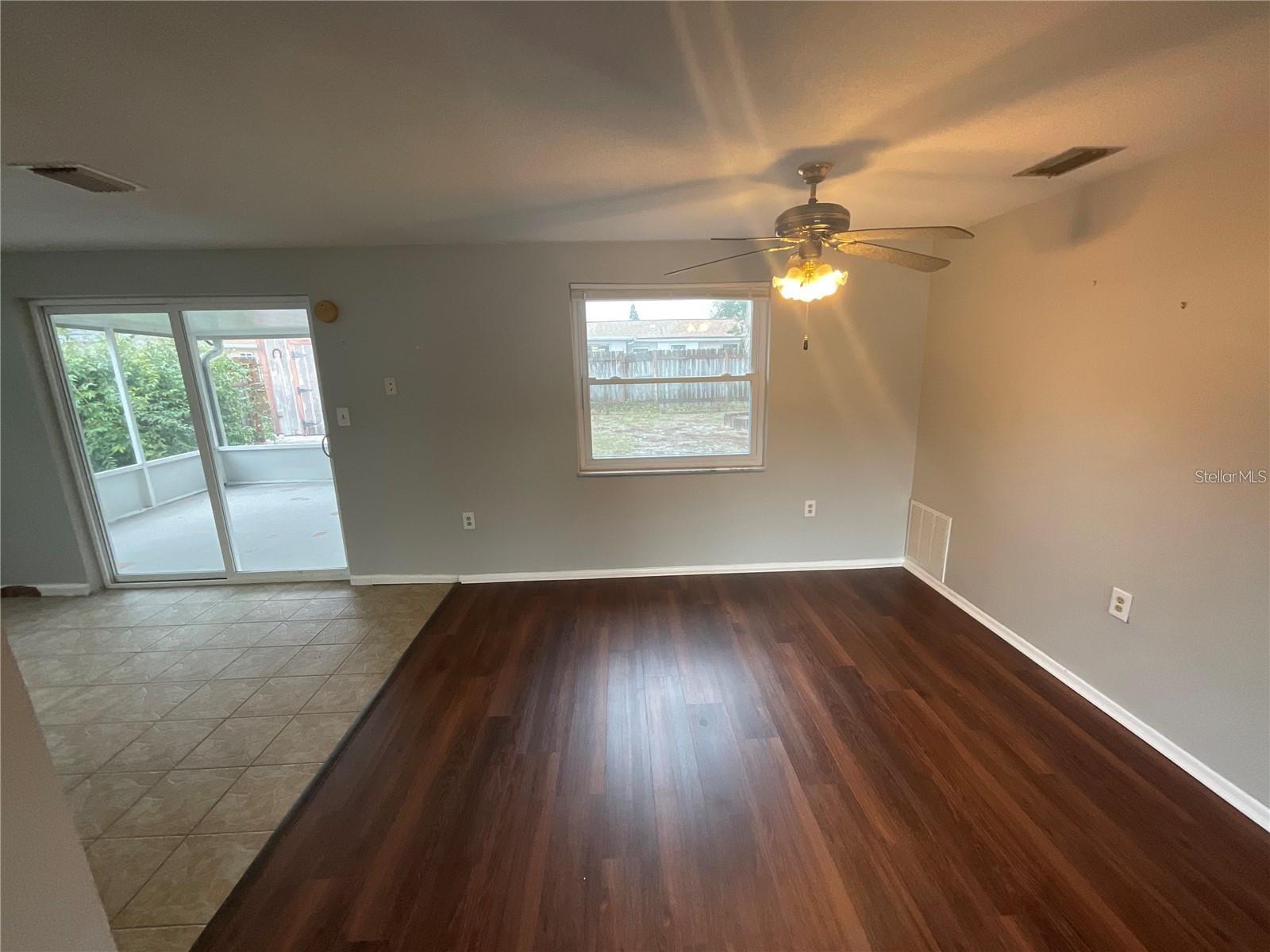 Image 10 of 15 For 3335 Coldwell Drive