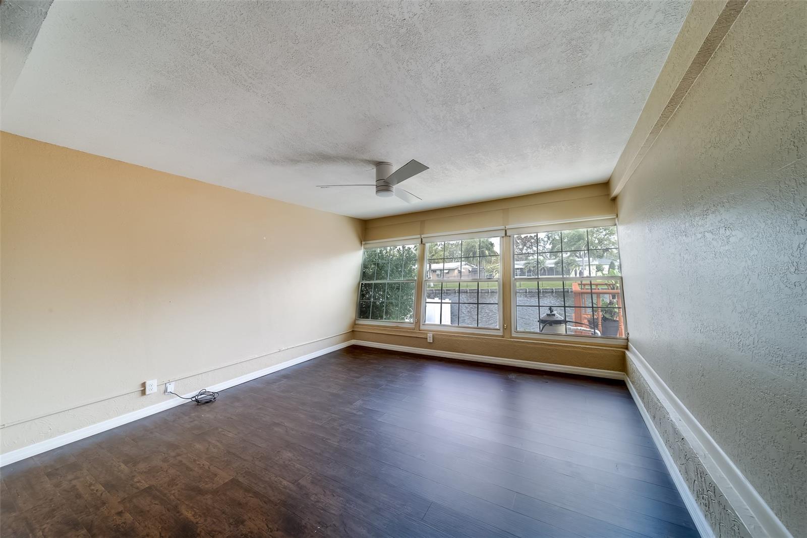 Image 17 of 51 For 8473 121st Street