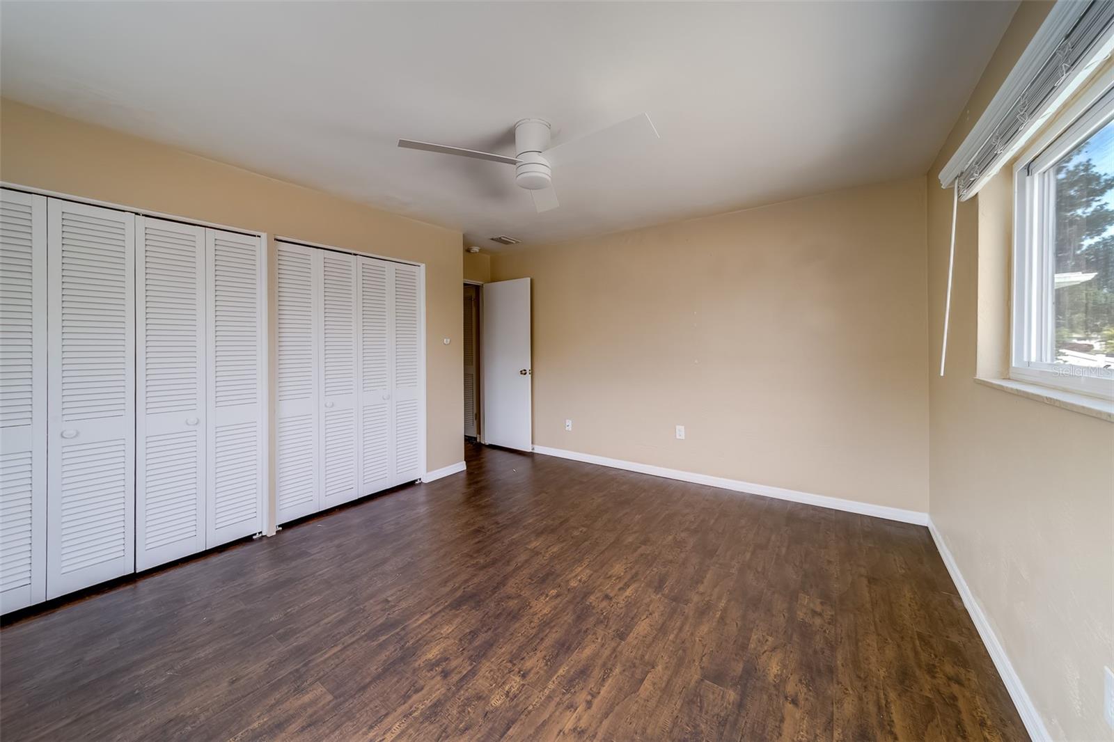 Image 22 of 51 For 8473 121st Street