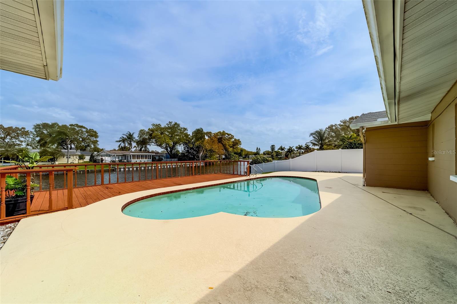 Image 34 of 51 For 8473 121st Street