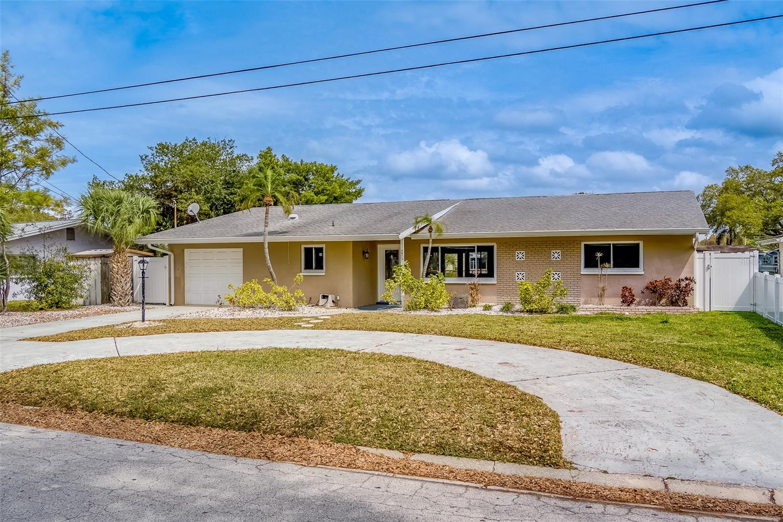 Image 42 of 51 For 8473 121st Street