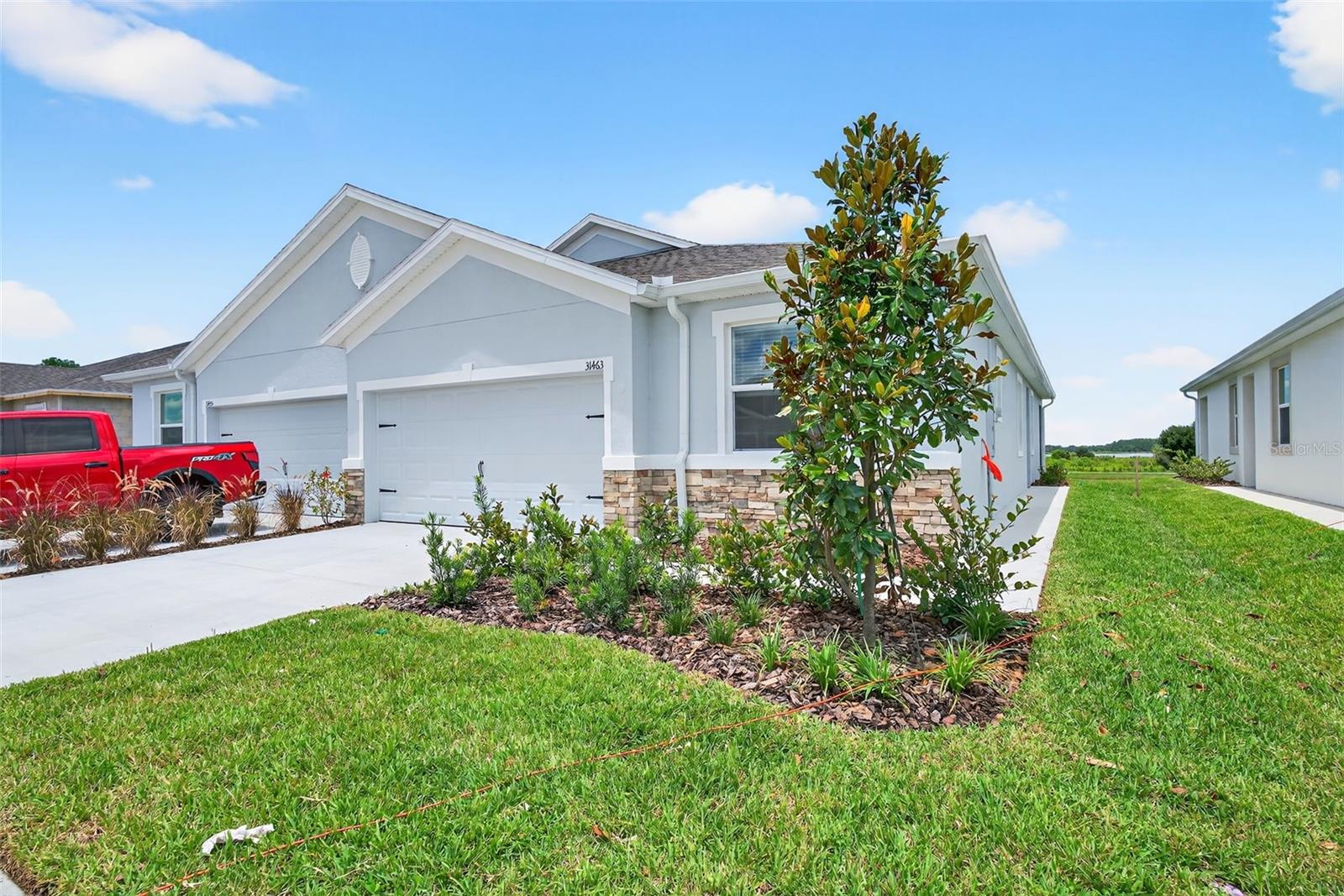 Image 33 of 40 For 31463 Paper Birch Street