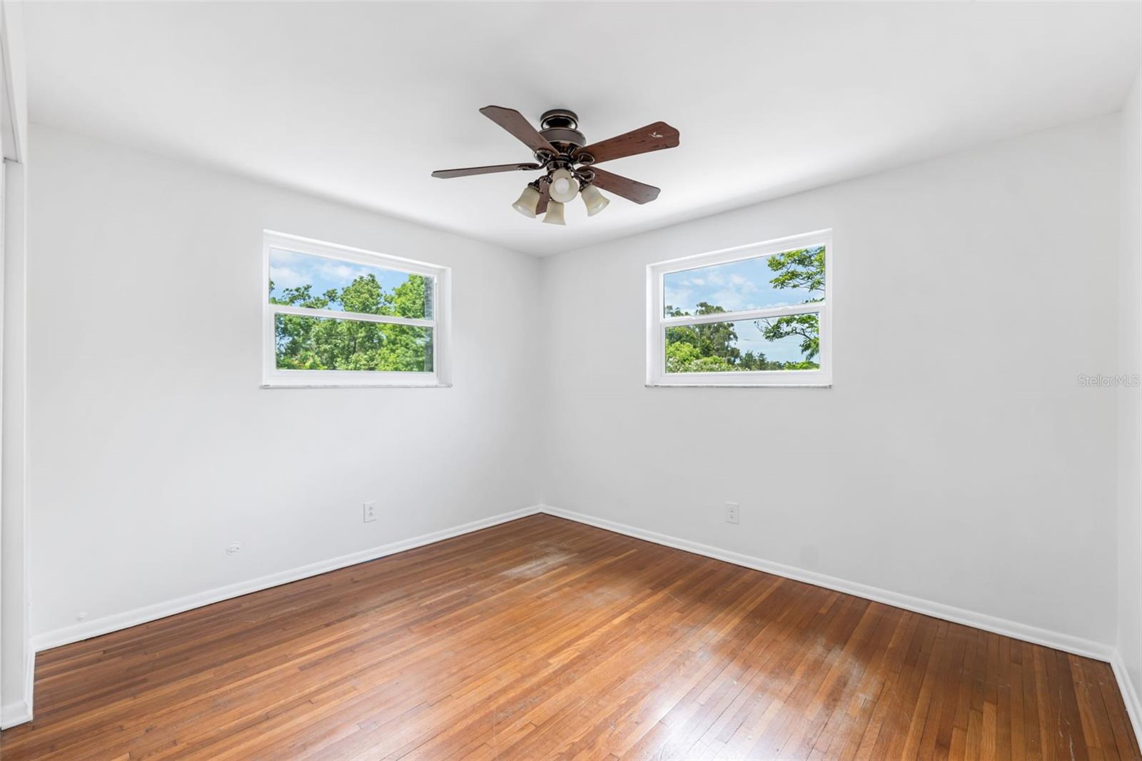 Image 25 of 41 For 1333 Eastfield Drive