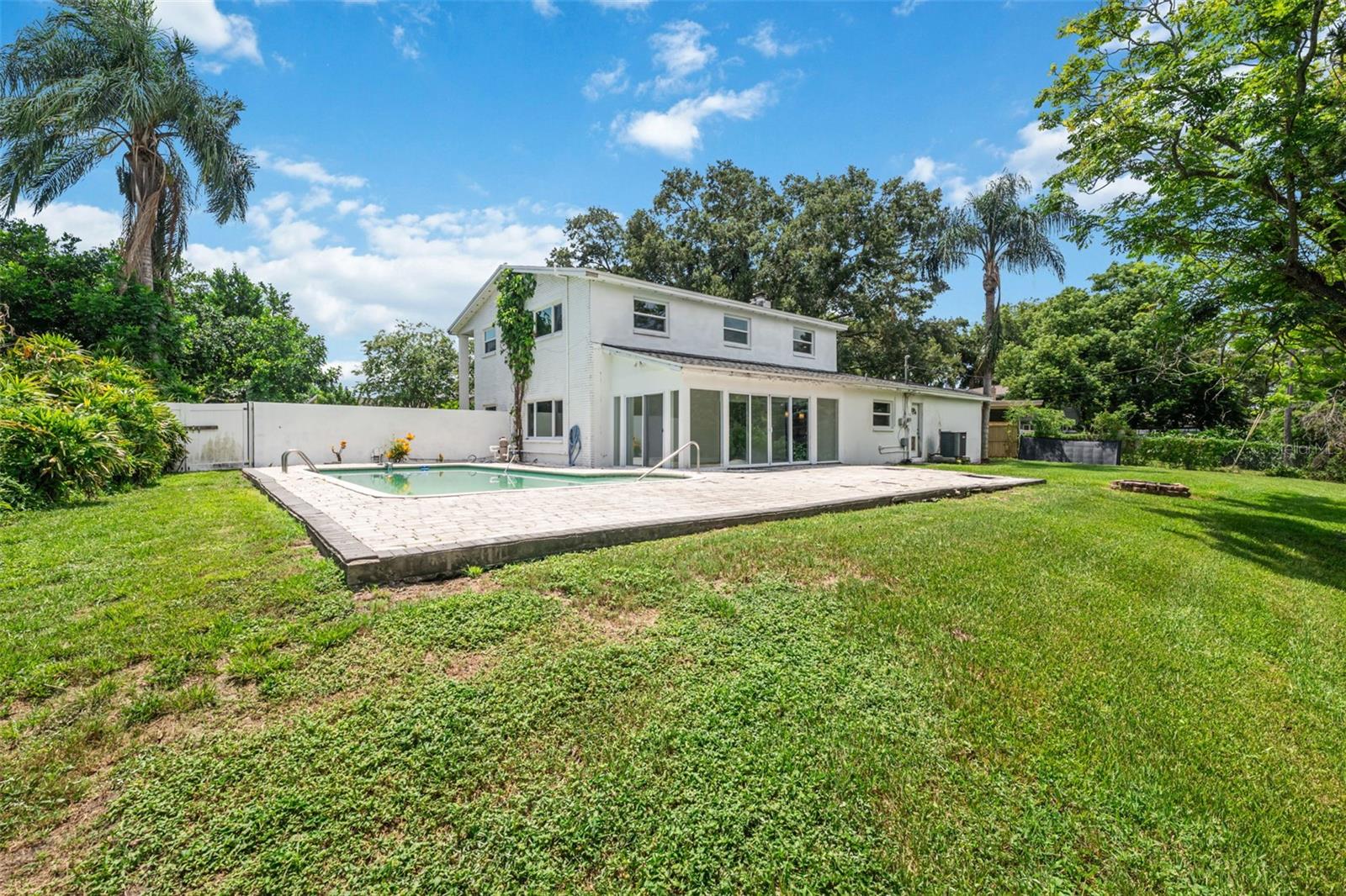 Image 4 of 41 For 1333 Eastfield Drive