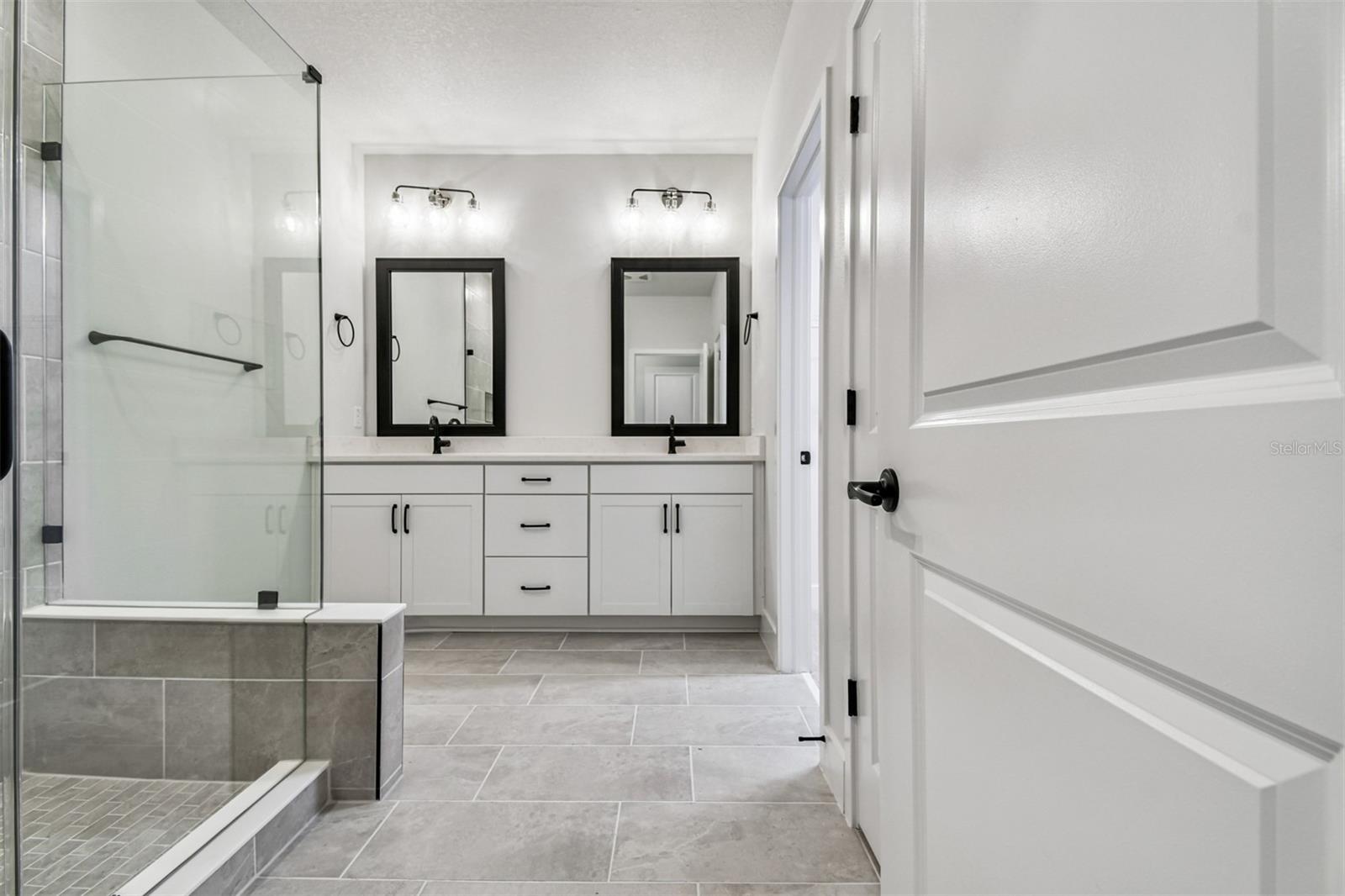 Image 25 of 48 For 3121 4th Terrace N