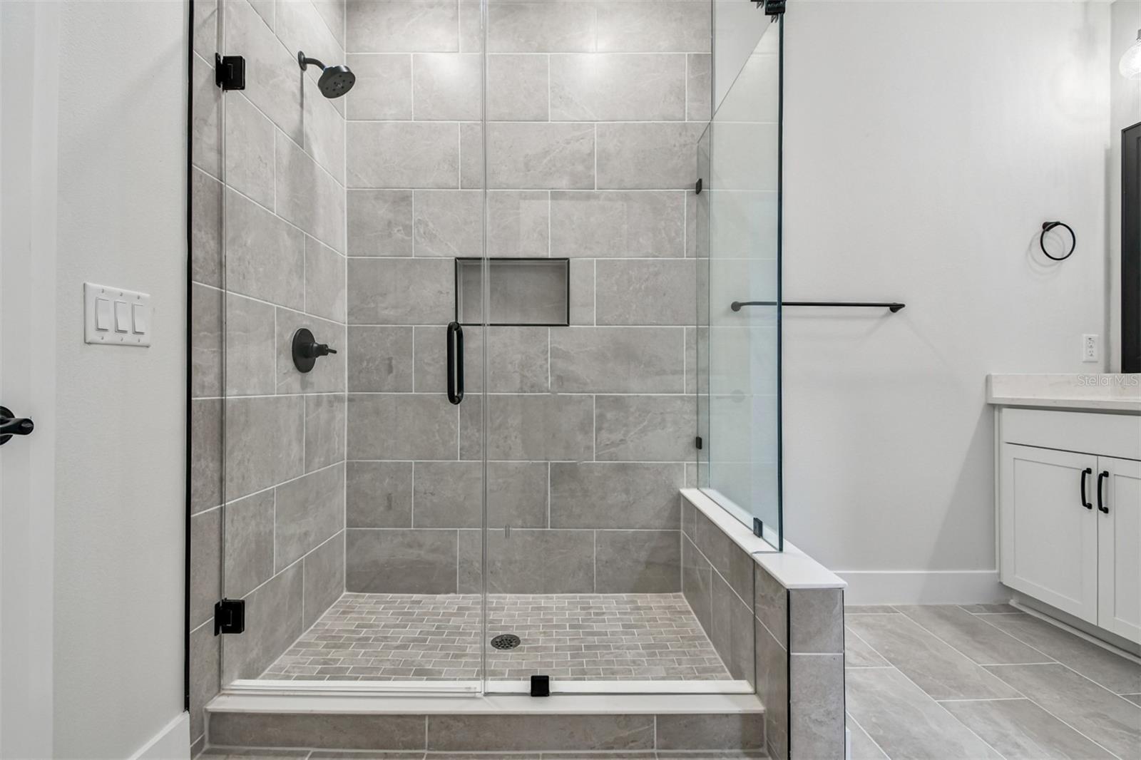 Image 28 of 48 For 3121 4th Terrace N