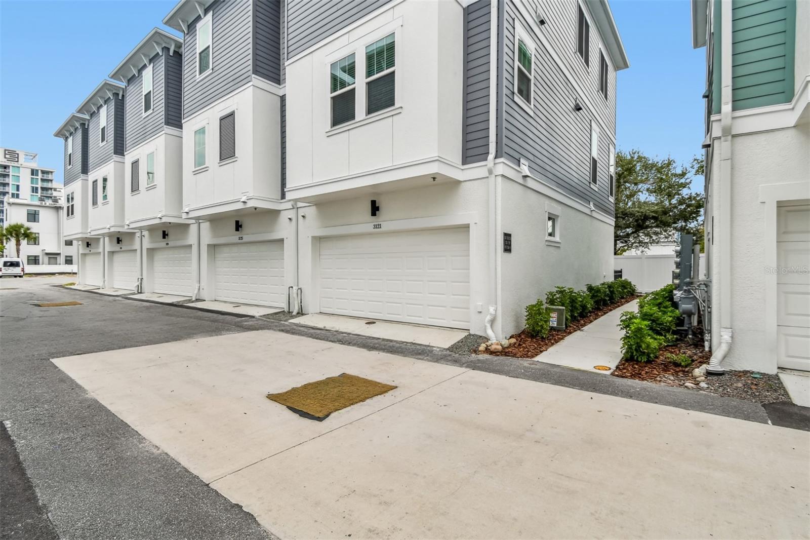 Image 46 of 48 For 3121 4th Terrace N