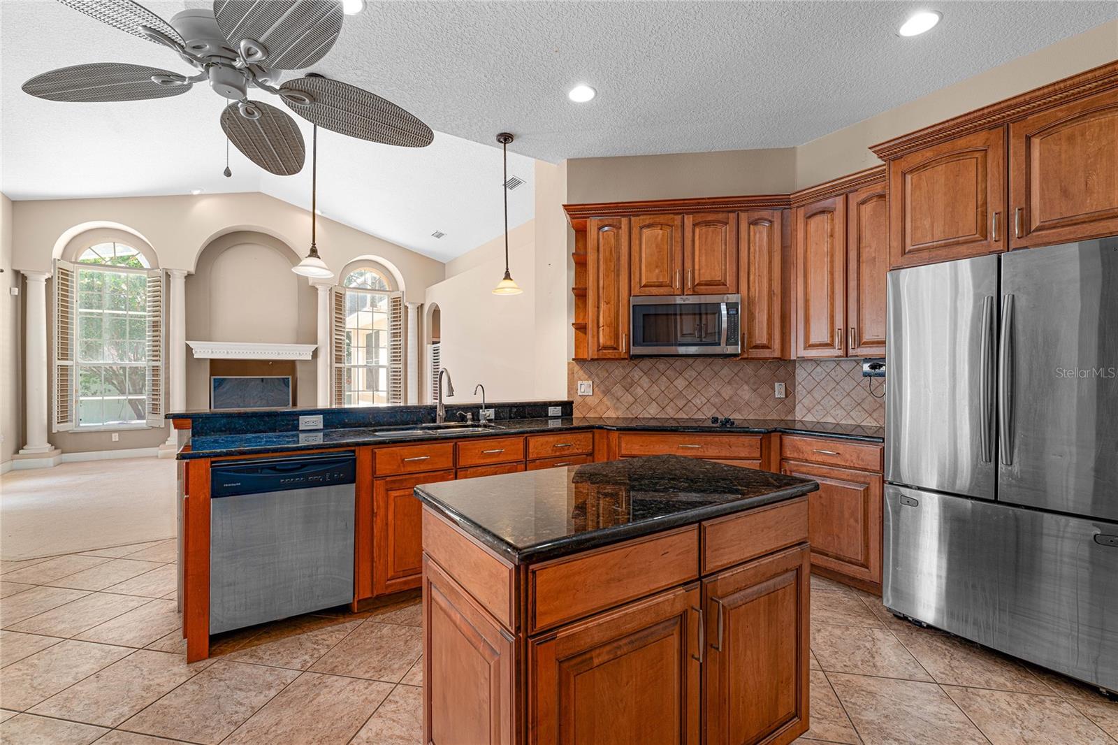 Image 11 of 49 For 2906 Hillside Ramble Drive