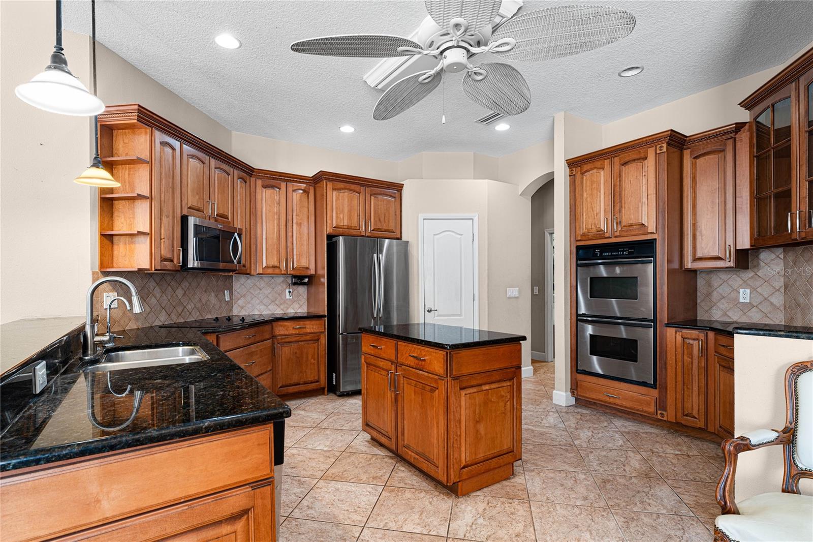 Image 12 of 49 For 2906 Hillside Ramble Drive