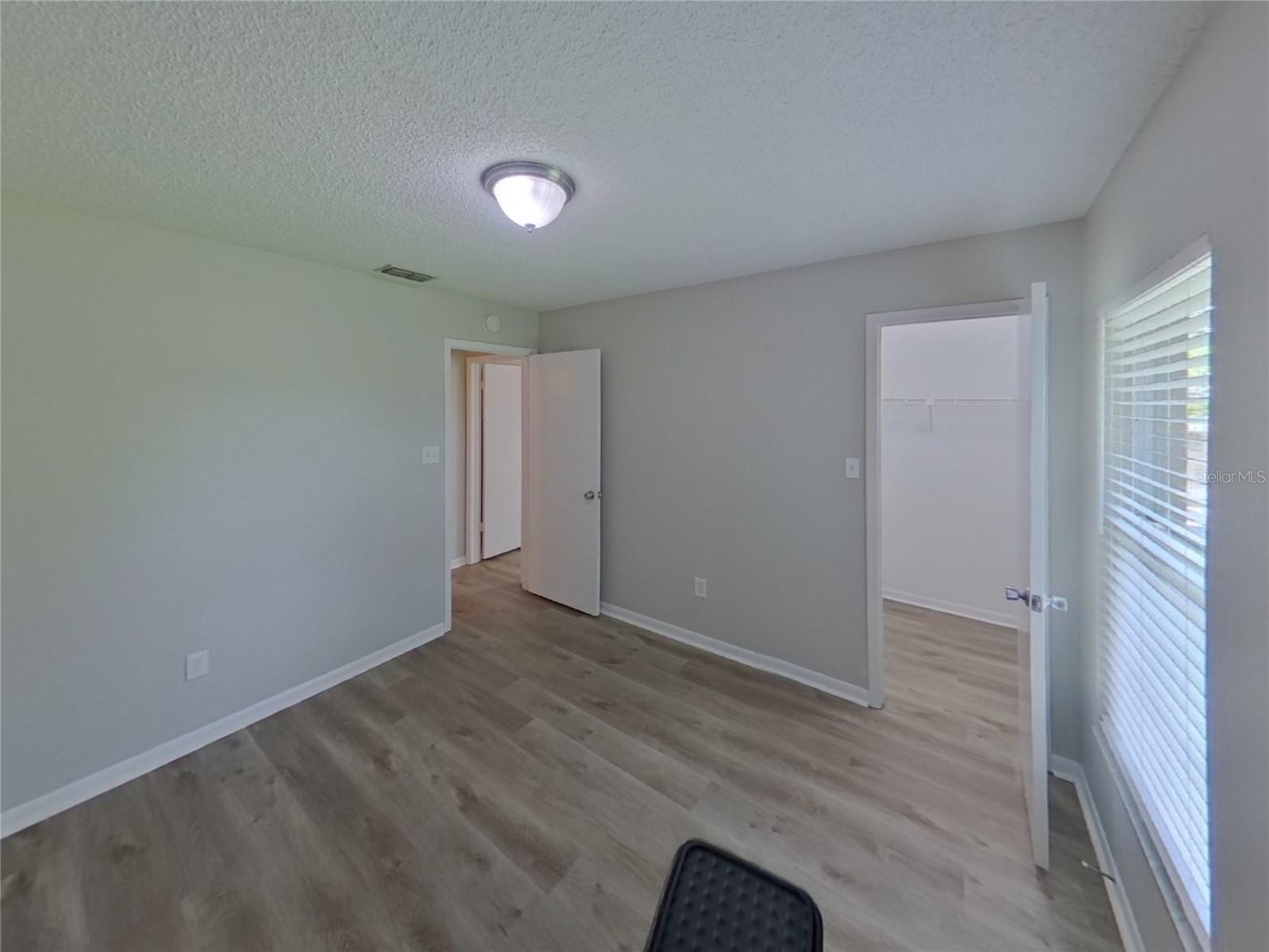 Image 11 of 19 For 1507 Crossridge Drive