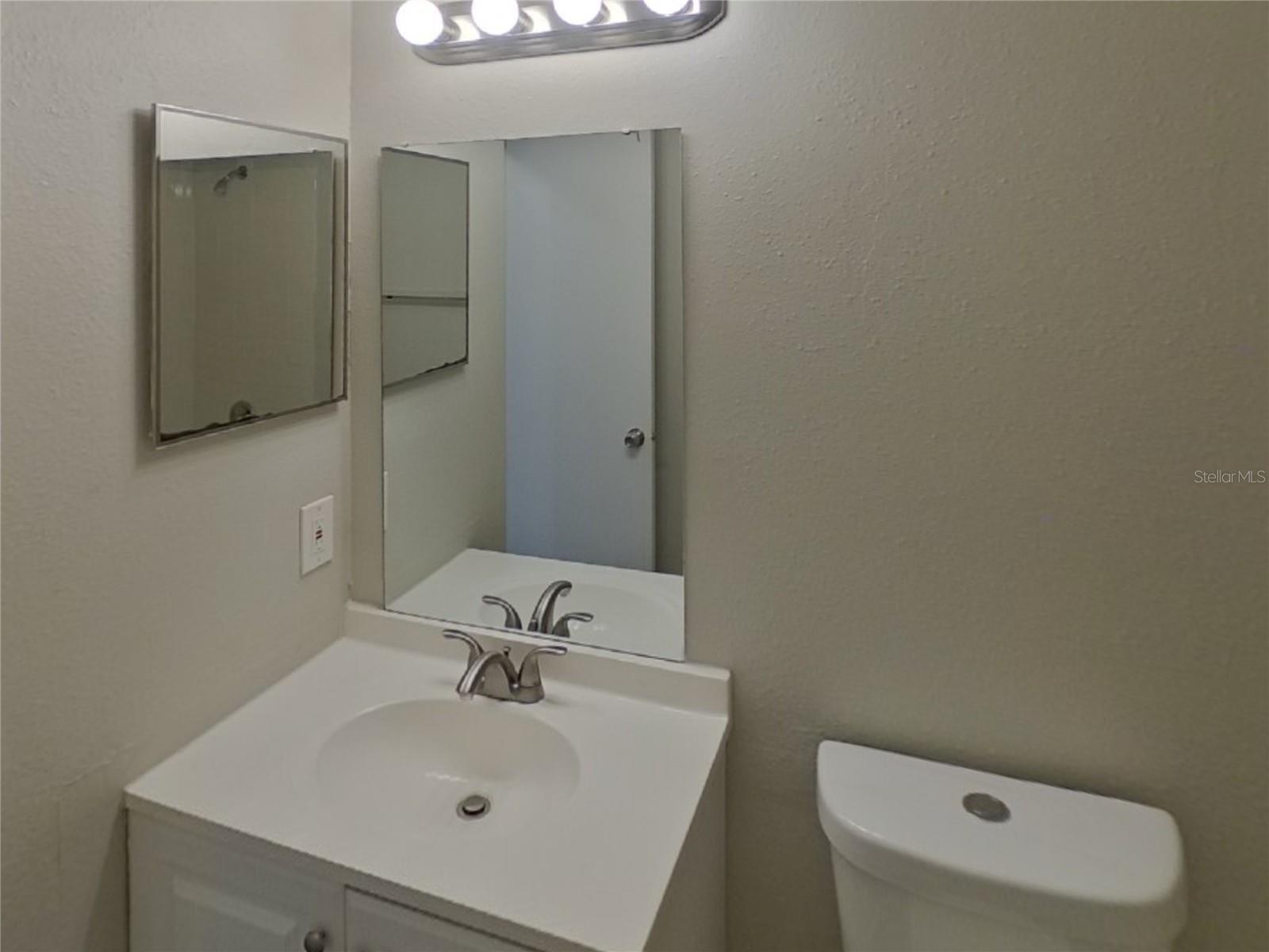 Image 15 of 19 For 1507 Crossridge Drive