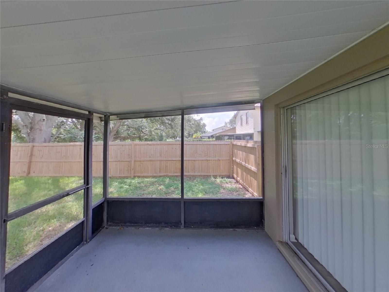 Image 18 of 19 For 1507 Crossridge Drive