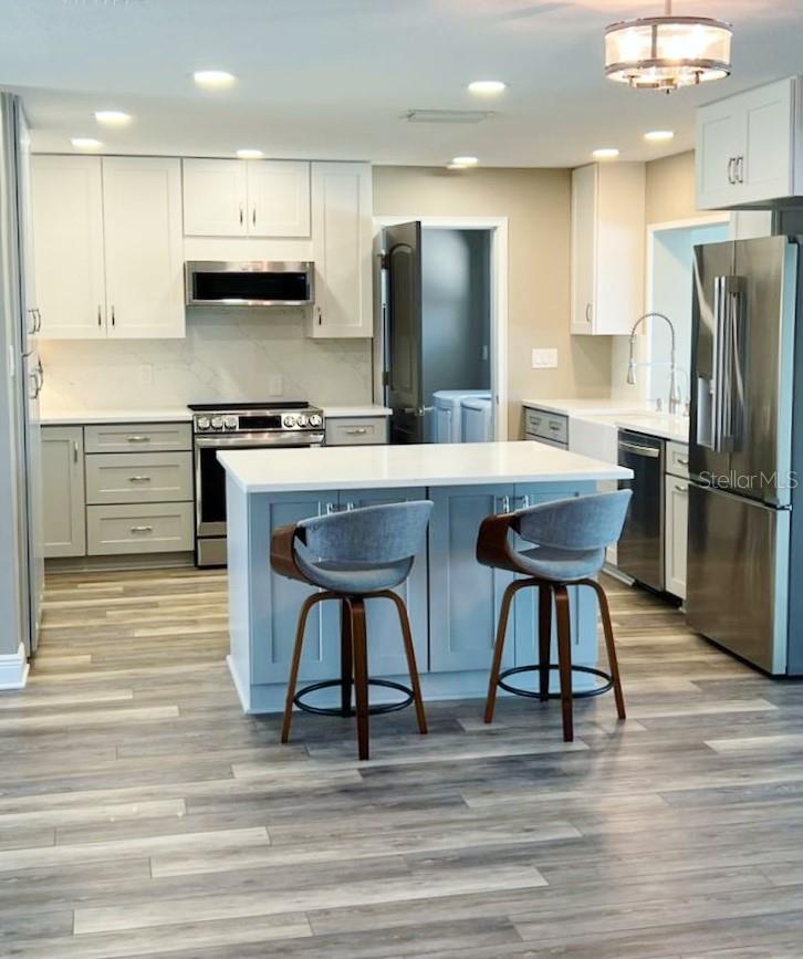 Listing photo id 2 for 5572 Bowline Bend