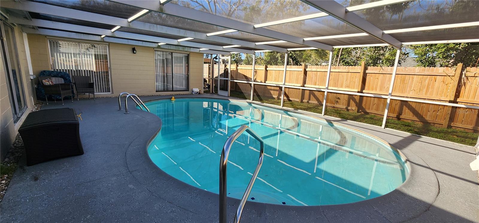 Listing photo id 28 for 9125 Lunar Lane