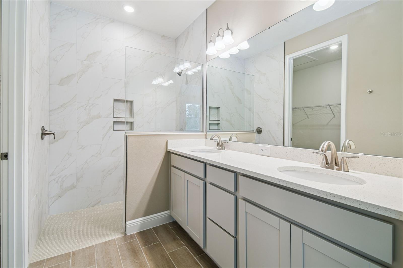 Image 10 of 13 For 3731 Nandina Circle