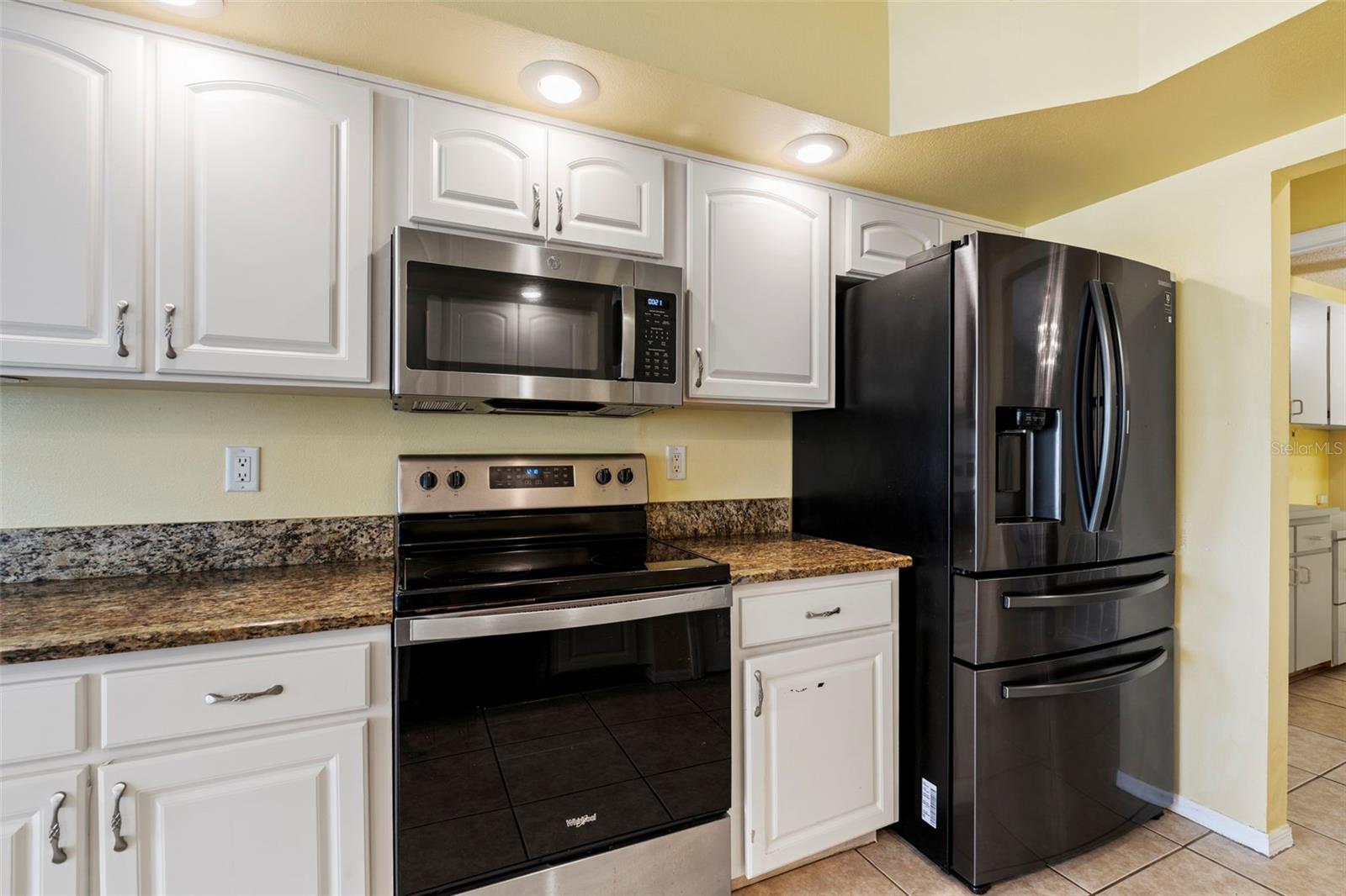 Image 41 of 99 For 2121 New Bedford Drive