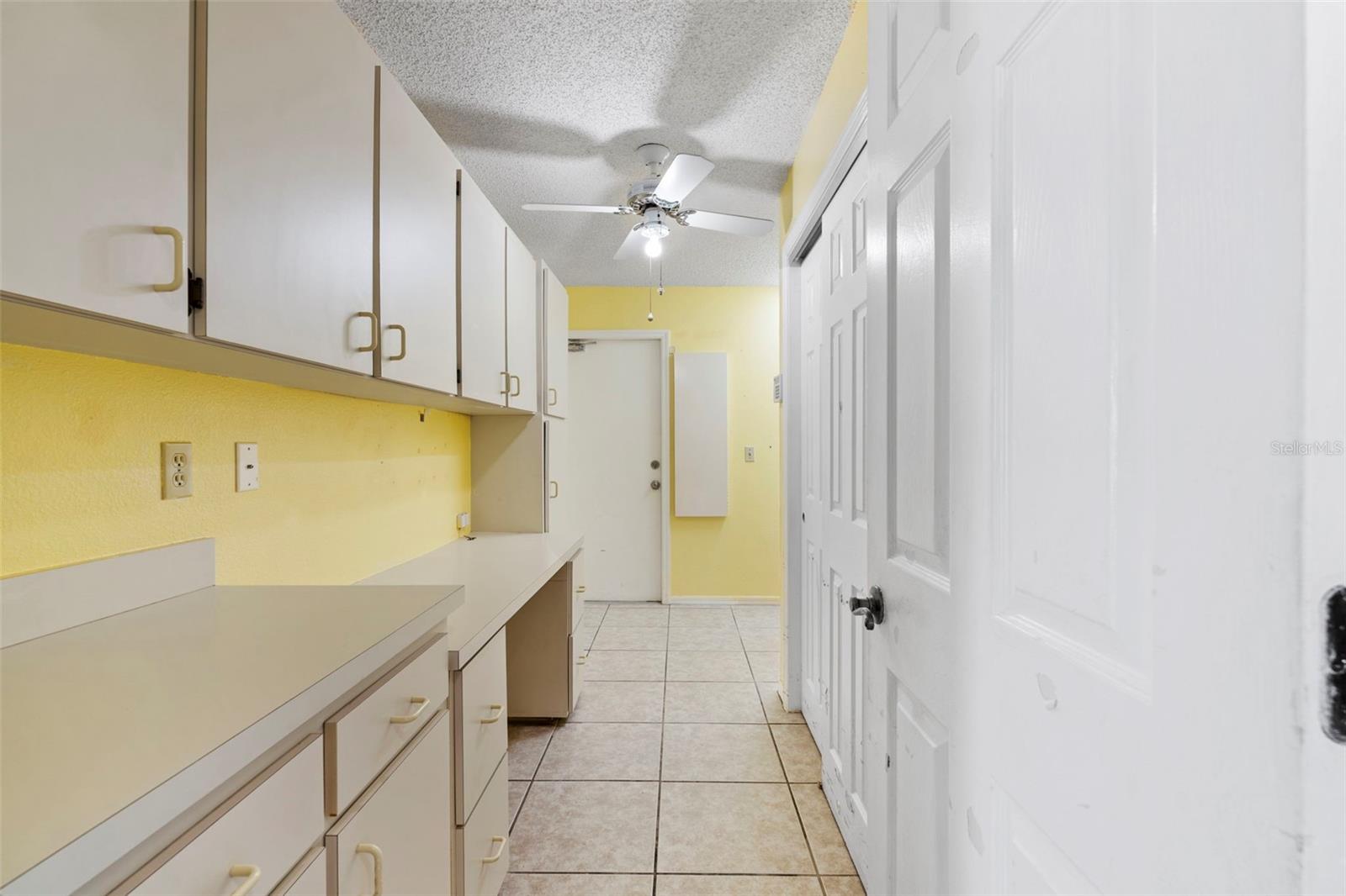 Image 83 of 99 For 2121 New Bedford Drive