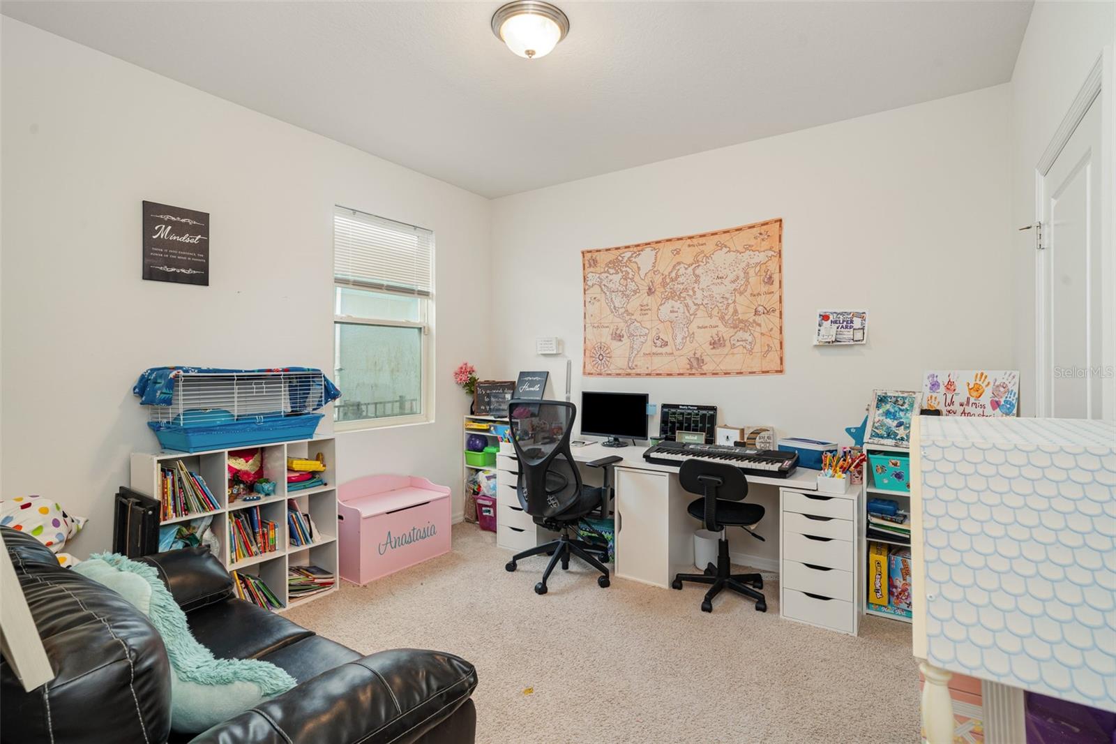 Image 16 of 37 For 7533 Lantern Park Avenue