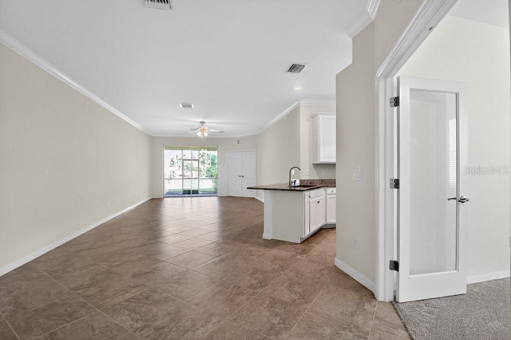 Image 5 of 29 For 17604 Wayside Bend