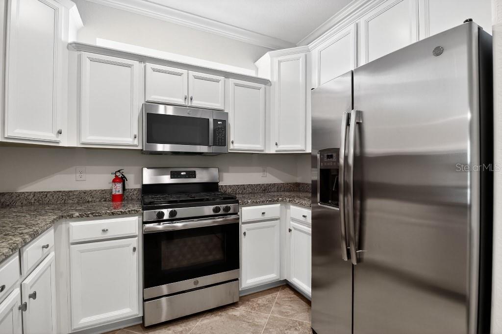 Image 9 of 29 For 17604 Wayside Bend