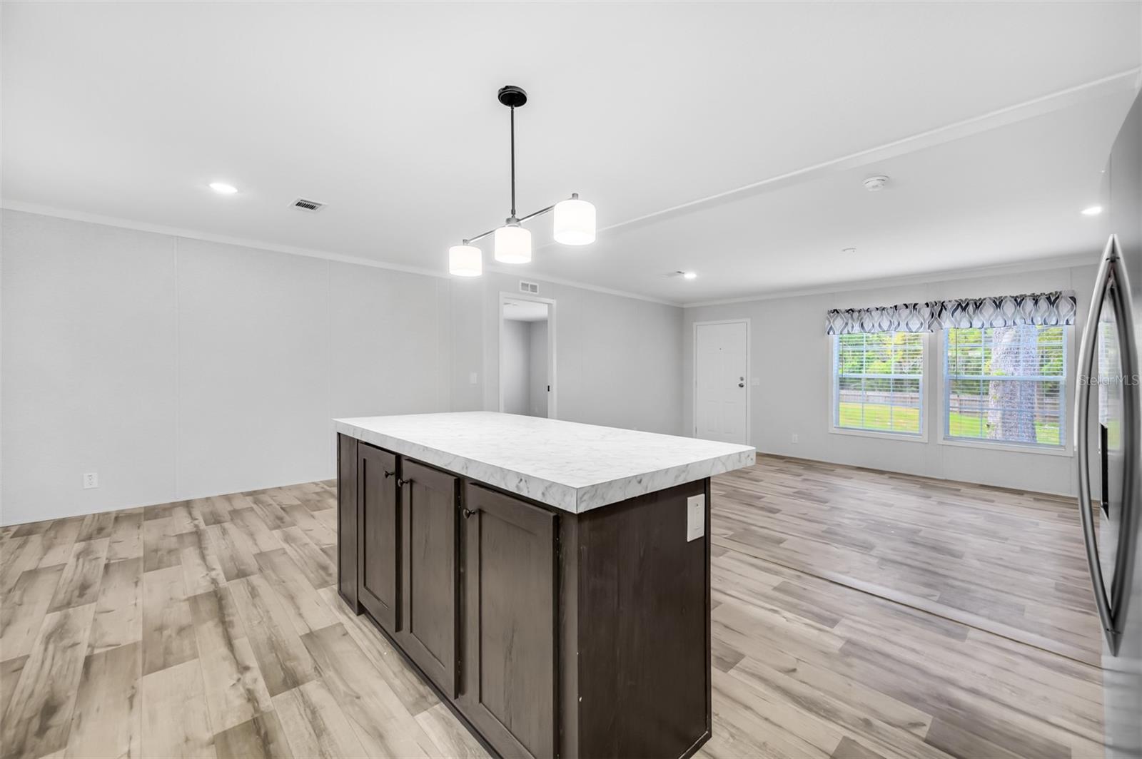 Image 13 of 47 For 8544 S 78 Th Street