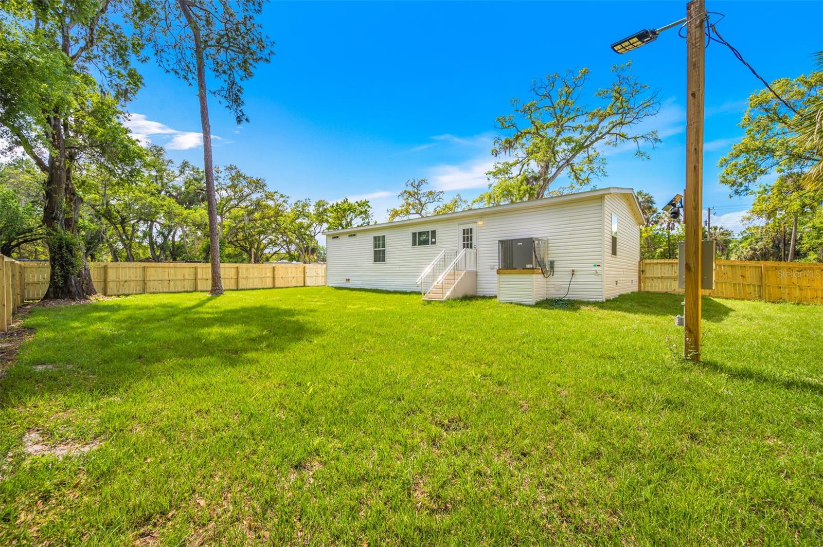 Image 38 of 47 For 8544 S 78 Th Street