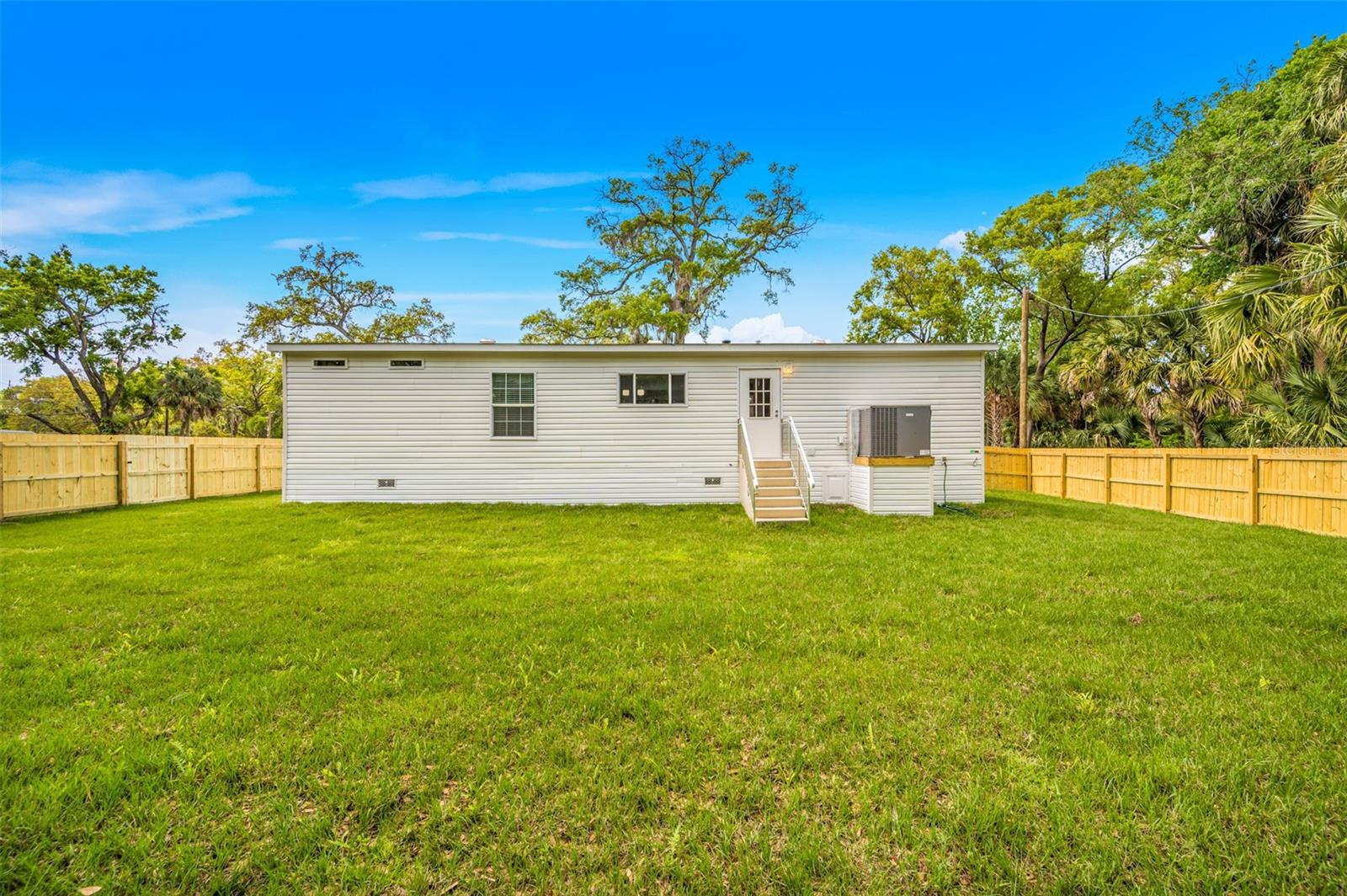 Image 40 of 47 For 8544 S 78 Th Street
