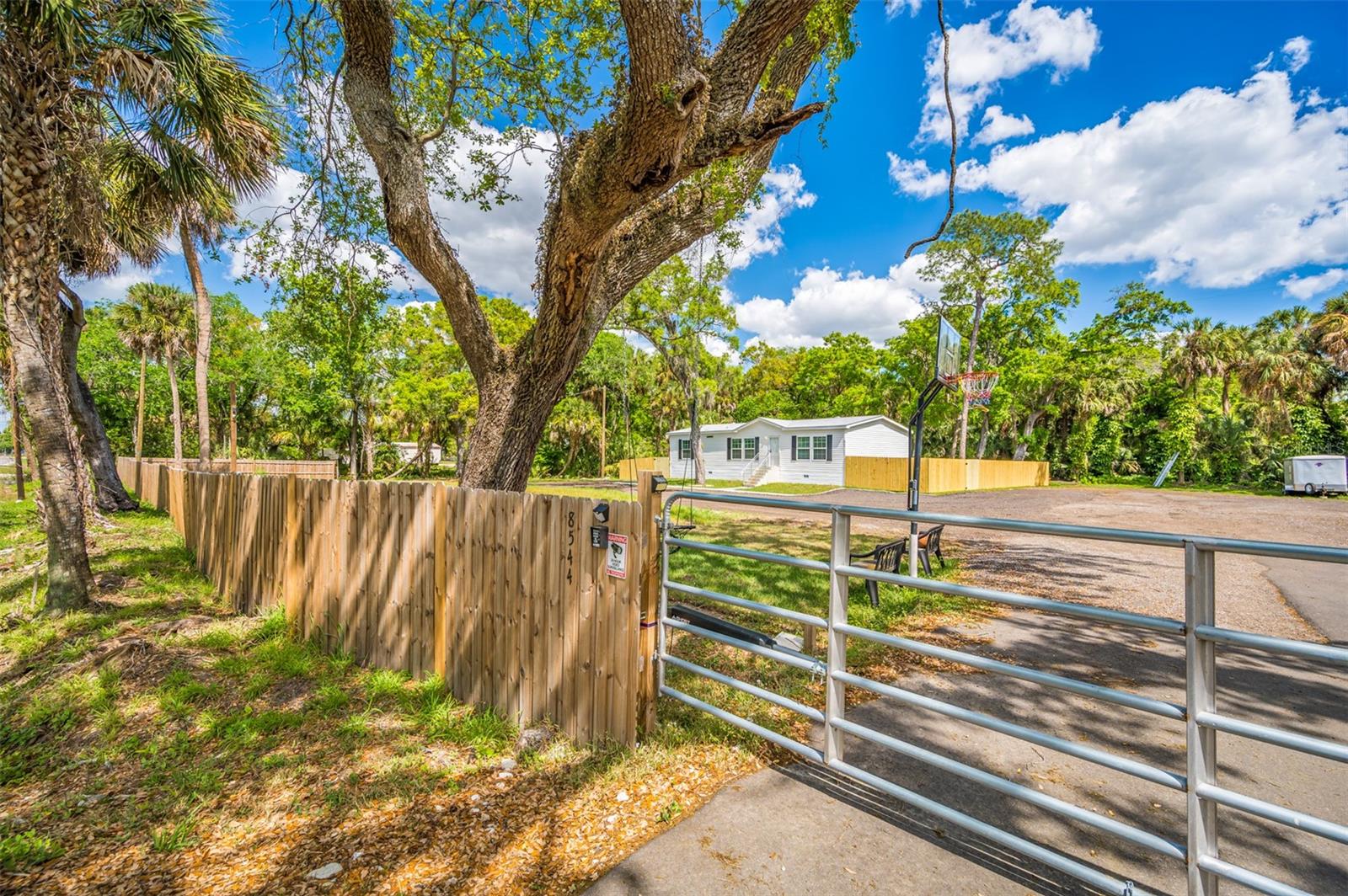 Image 46 of 47 For 8544 S 78 Th Street