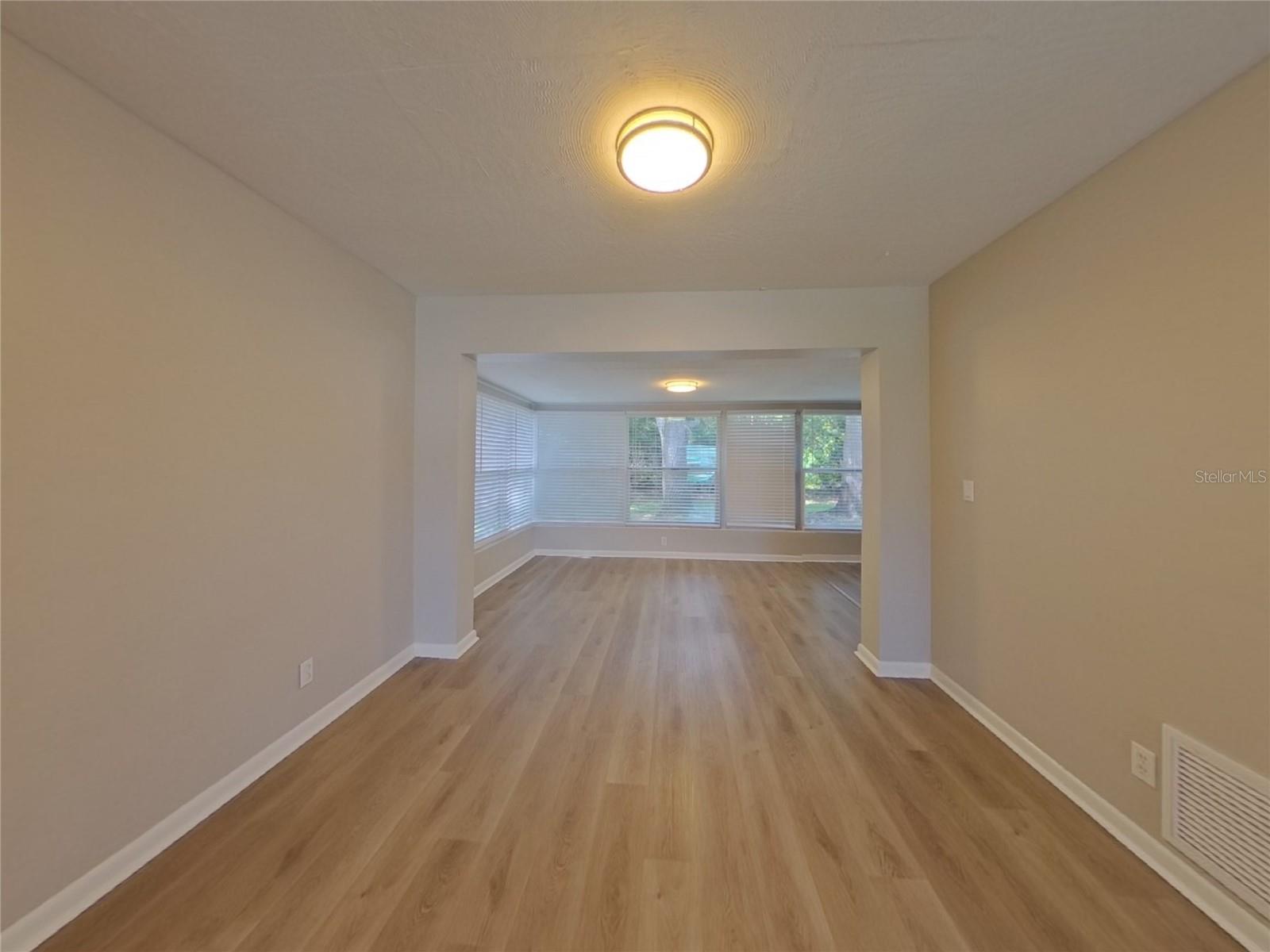 Image 4 of 16 For 1475 Sandy Lane