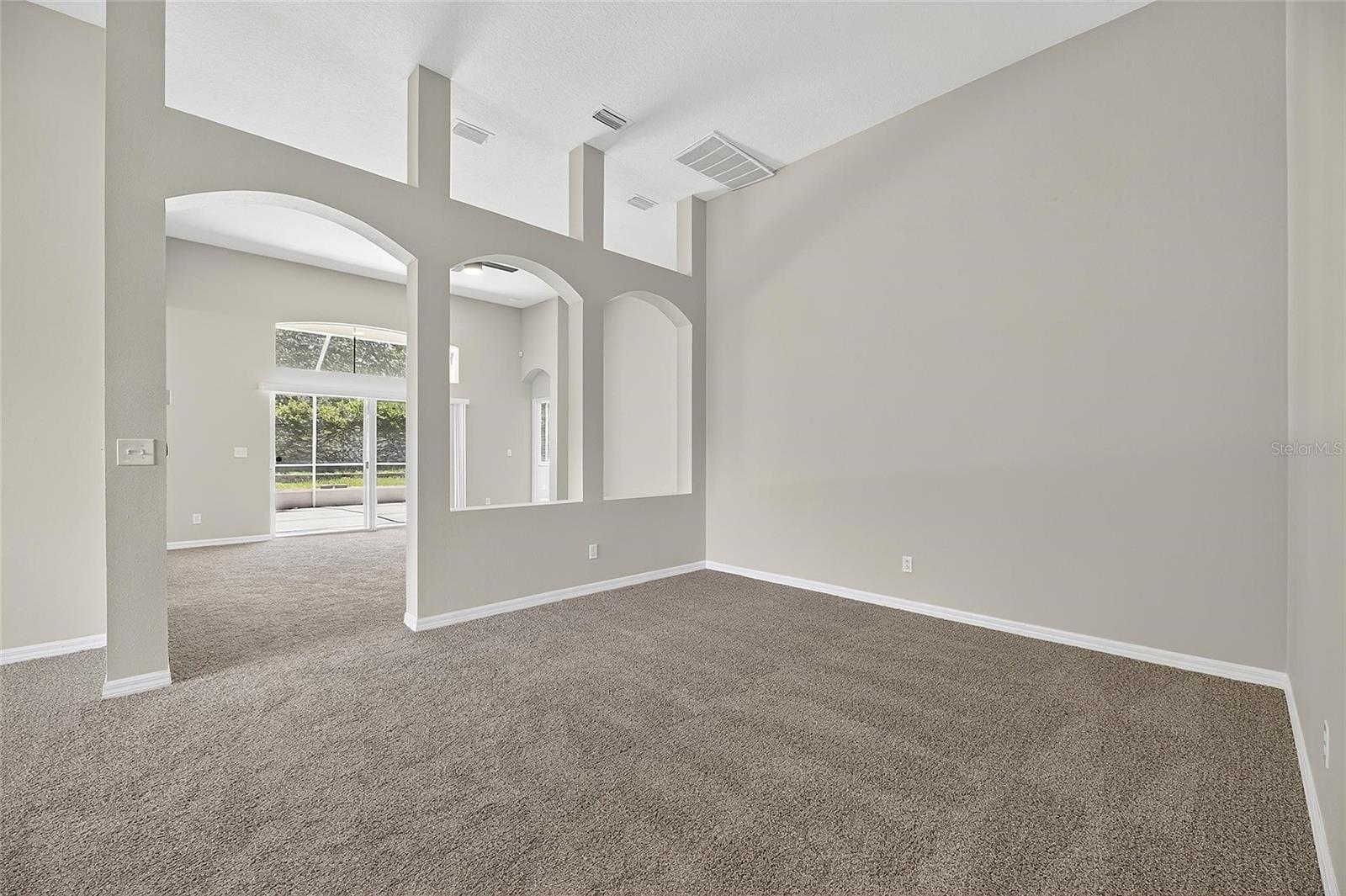 Image 11 of 37 For 4526 Portobello Circle