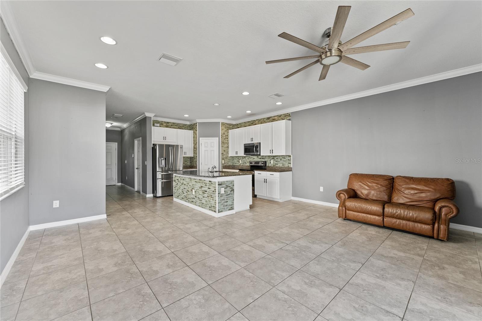Image 12 of 35 For 7103 Grand Elm Drive