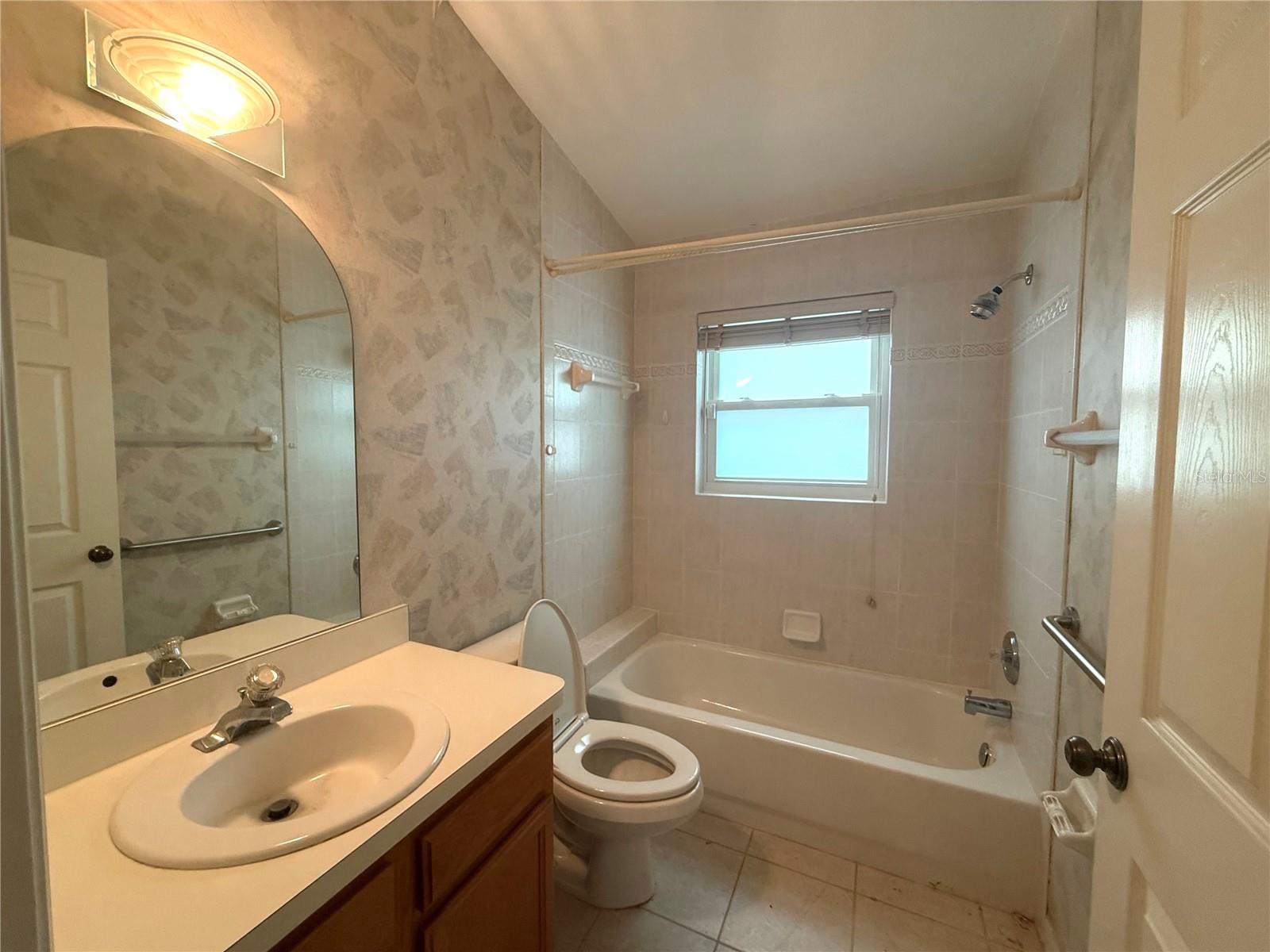 Image 20 of 23 For 8949 106th Avenue