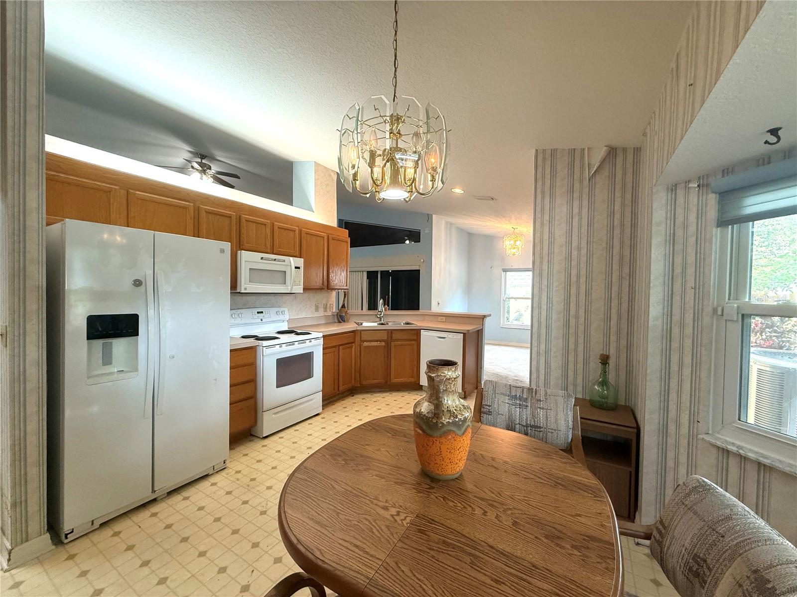 Image 5 of 23 For 8949 106th Avenue