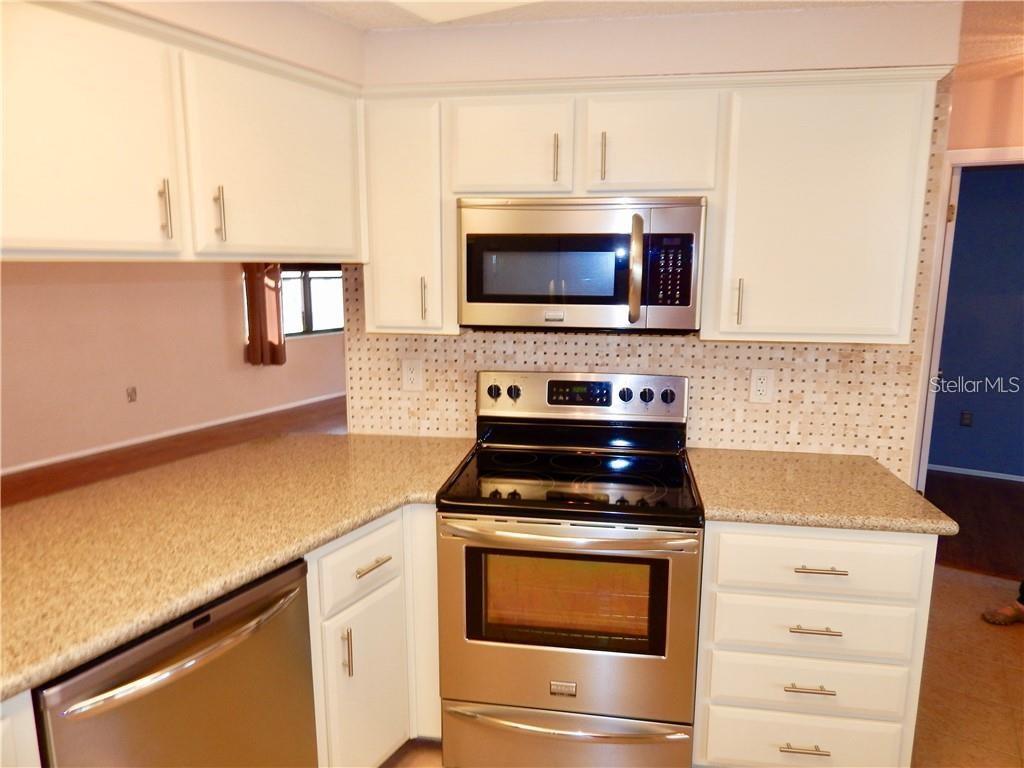 Image 5 of 20 For 8220 Westfield Drive
