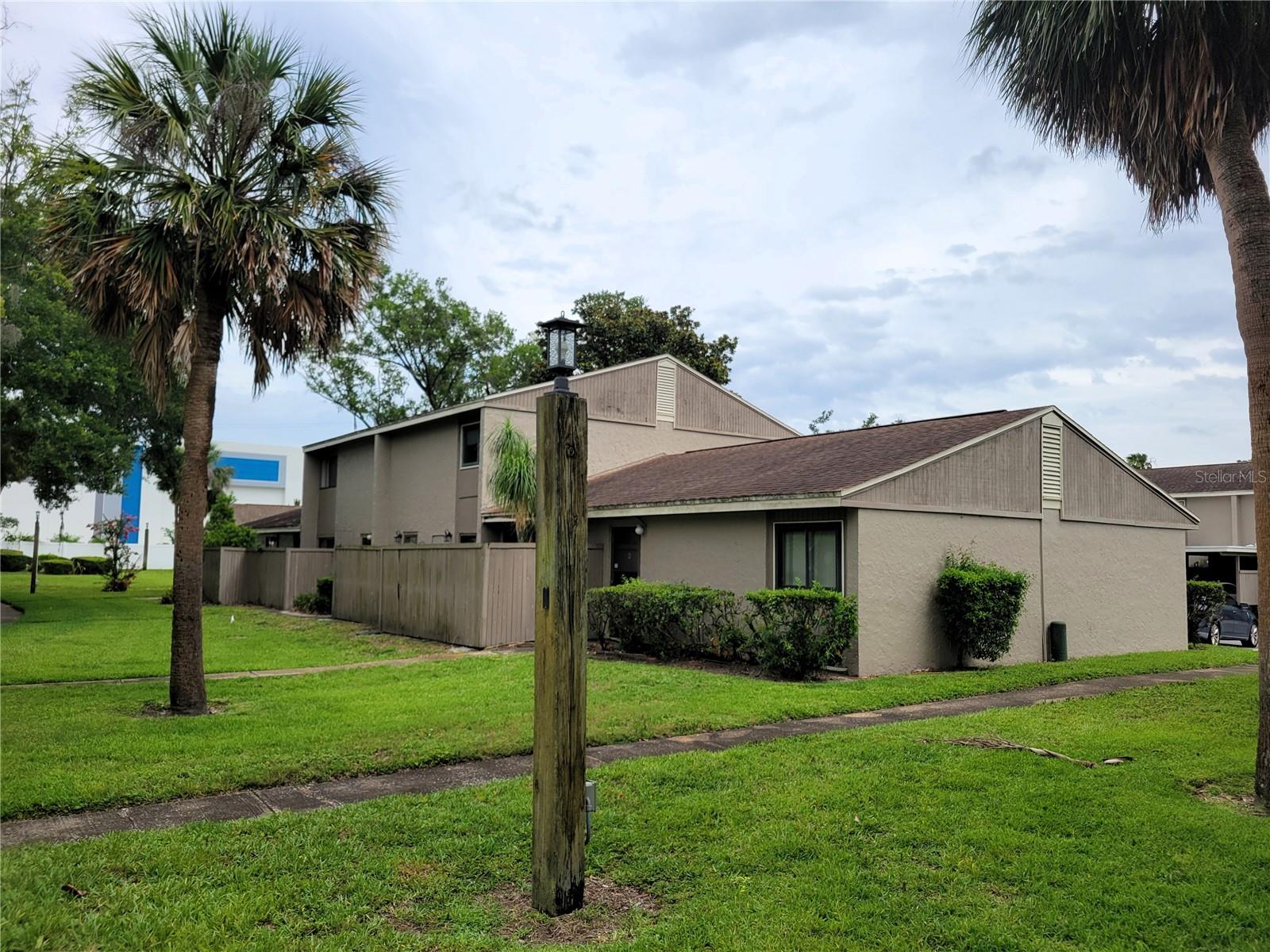Image 30 of 35 For 8006 Gardenia Dr Drive 78
