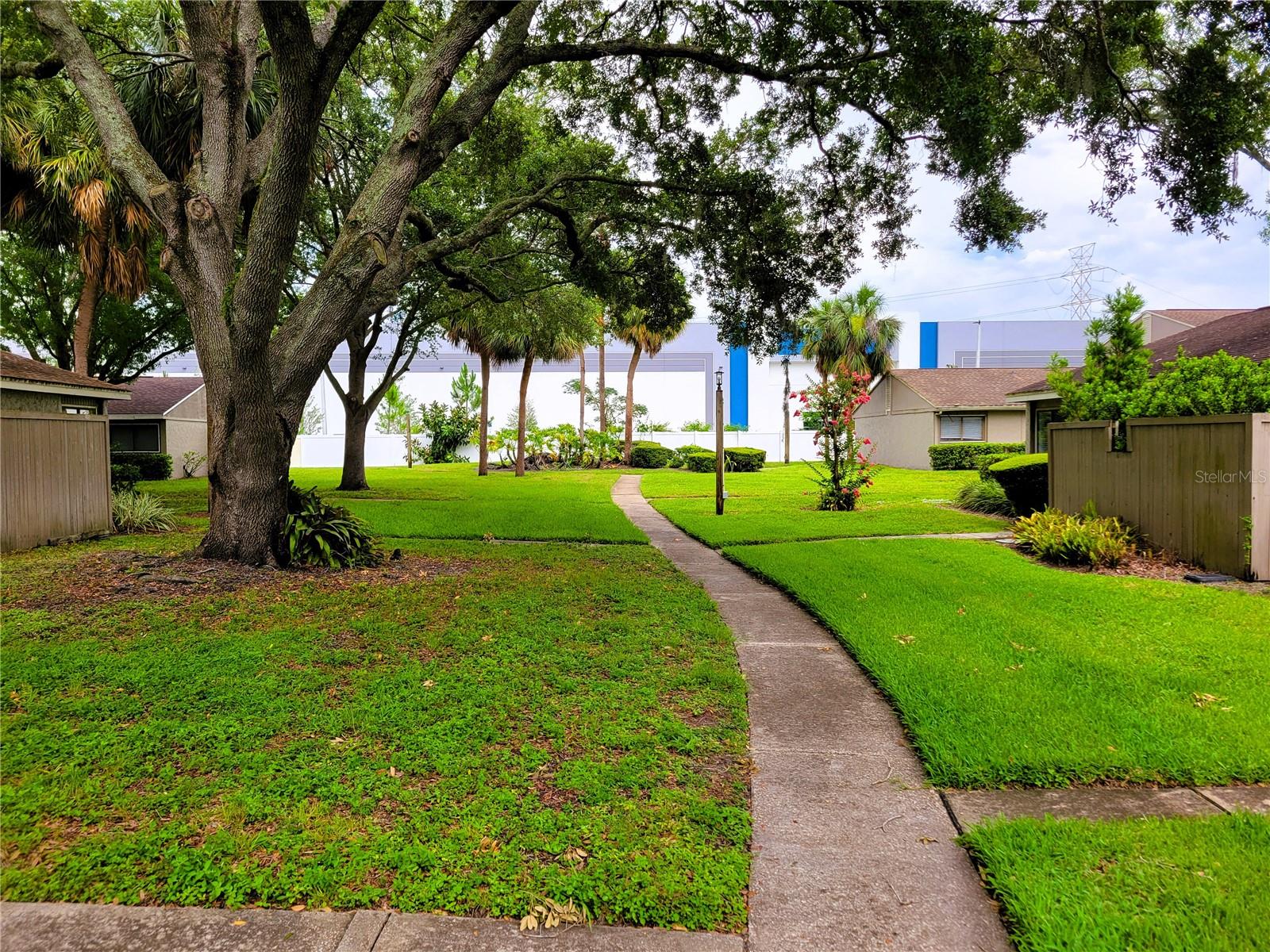 Image 32 of 35 For 8006 Gardenia Dr Drive 78