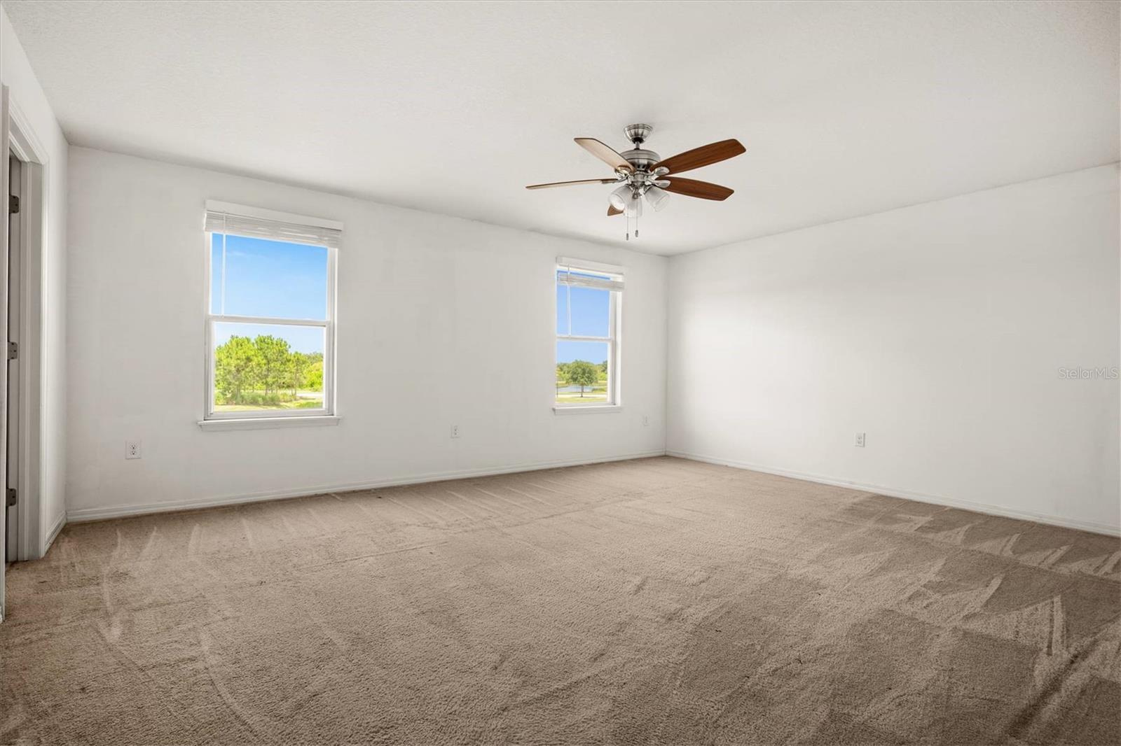 Image 13 of 30 For 12019 Grand Kempston Drive