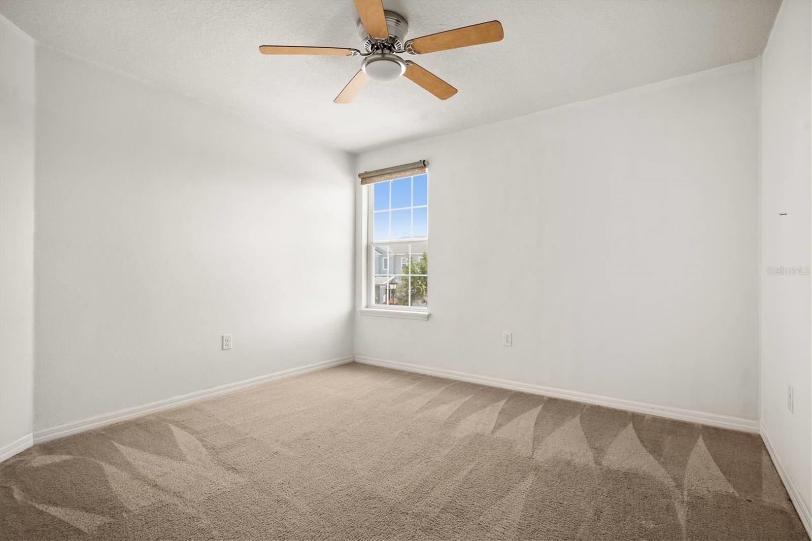 Image 18 of 30 For 12019 Grand Kempston Drive