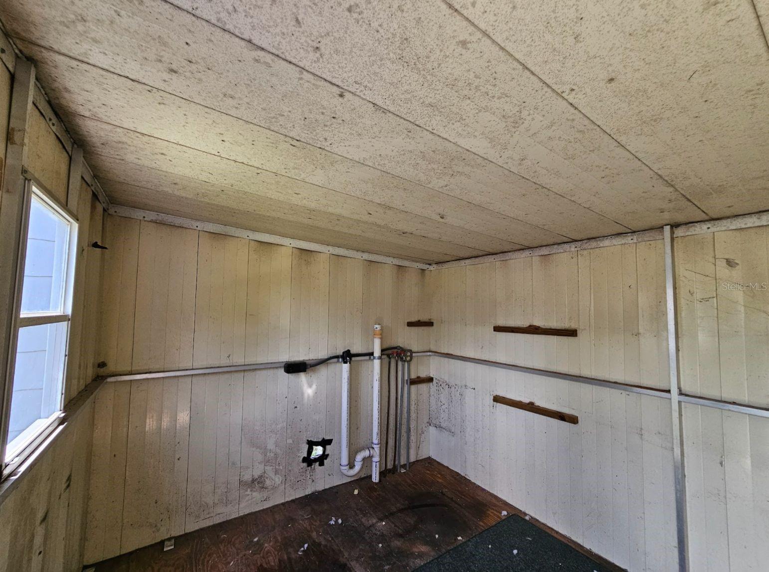 Image 16 of 17 For 5011 40th Street N