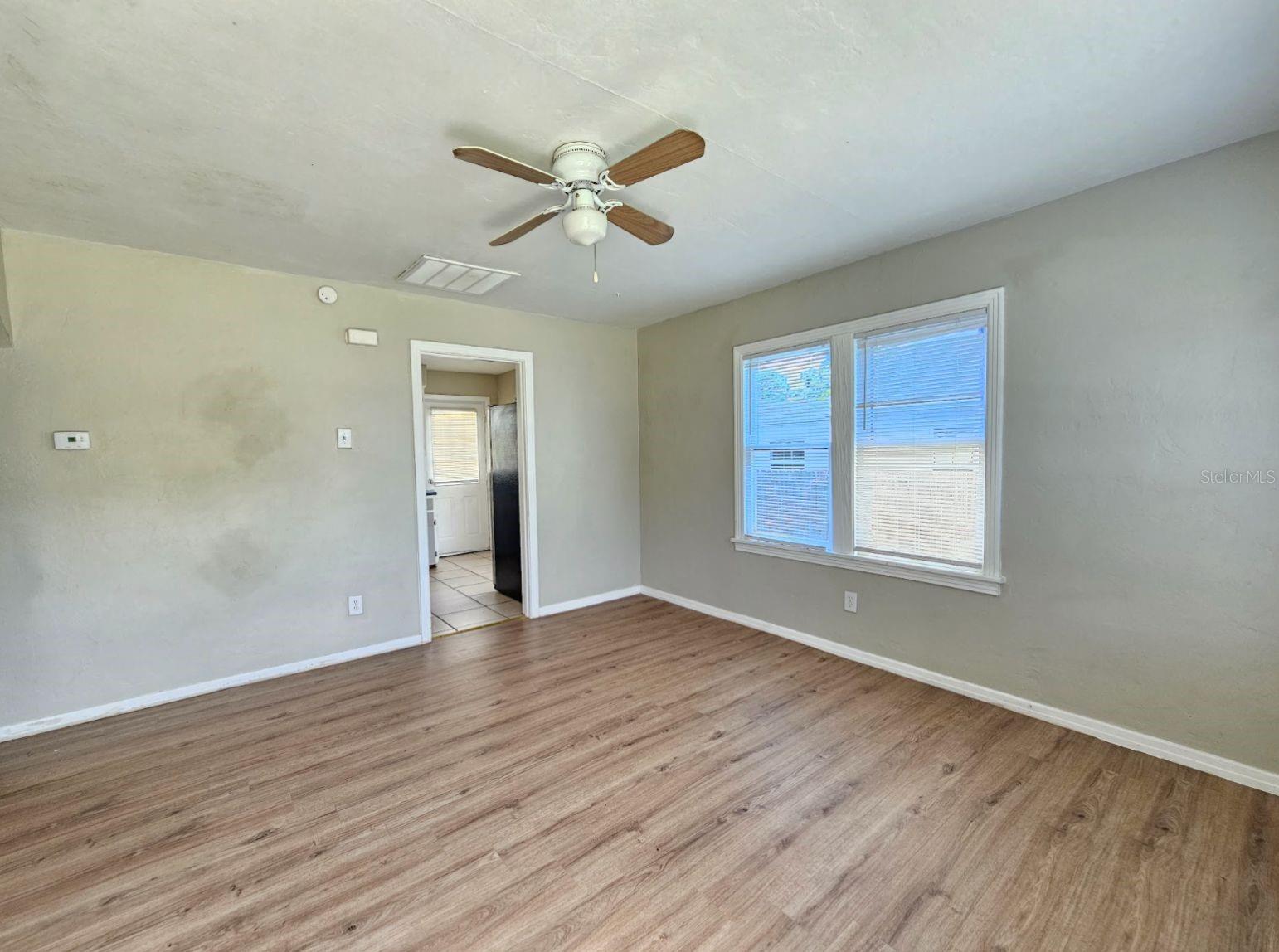Image 6 of 17 For 5011 40th Street N