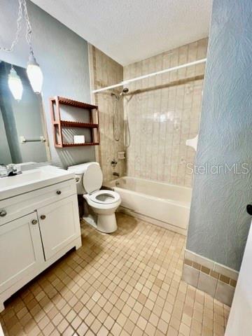Image 14 of 15 For 8635 Shadblow Court 3