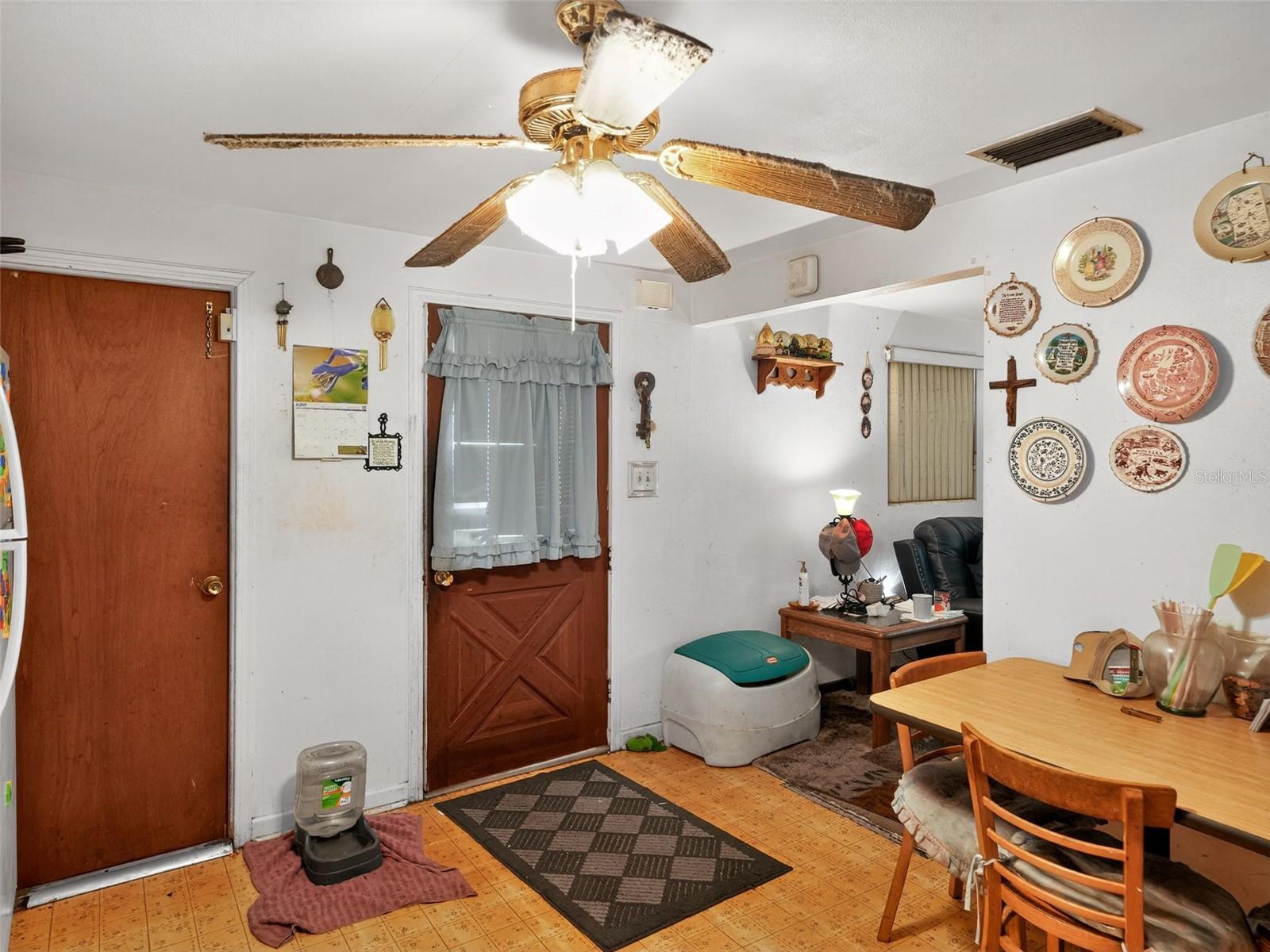 Image 3 of 16 For 2203 Ivey Lane