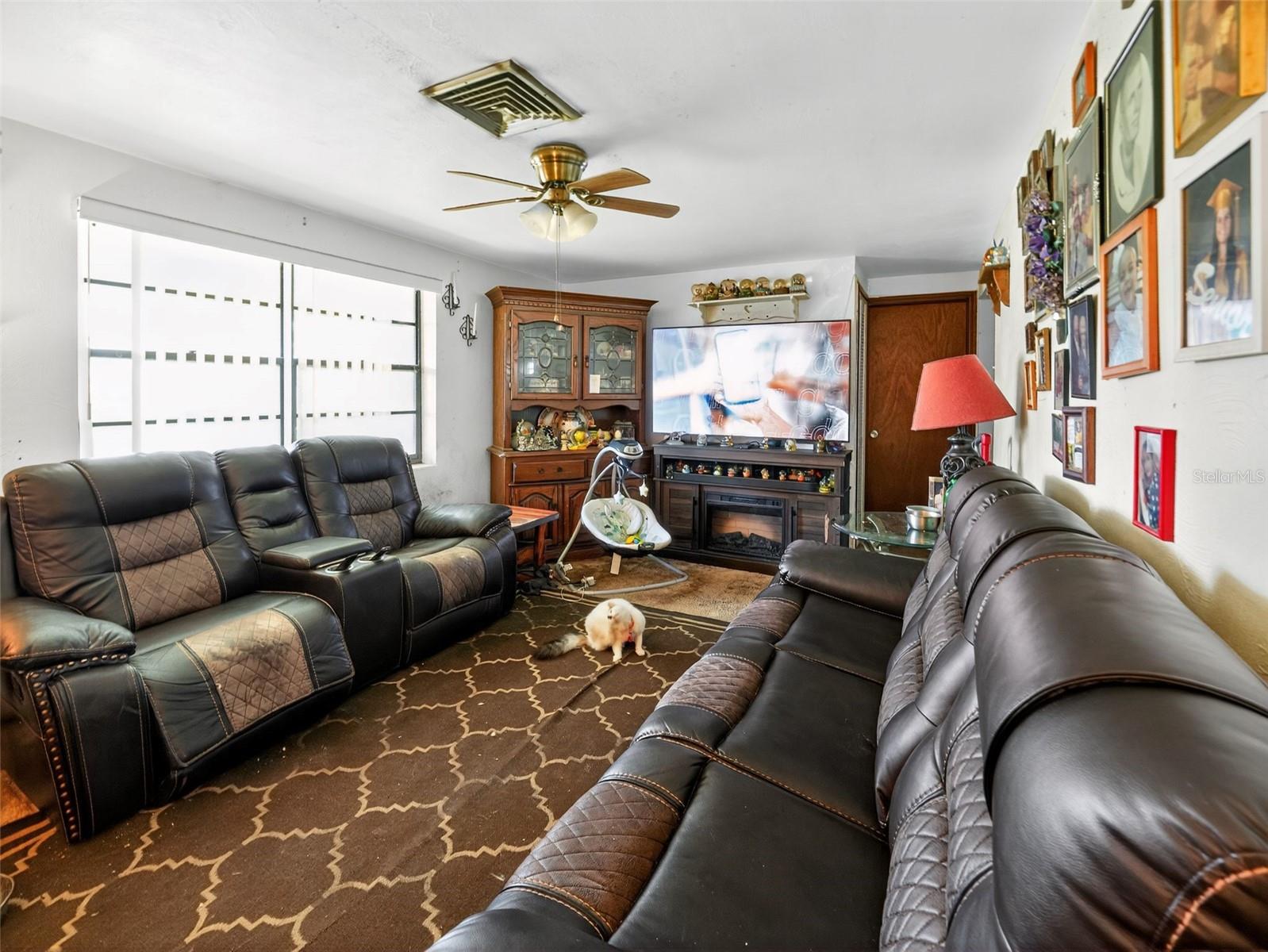 Image 4 of 16 For 2203 Ivey Lane